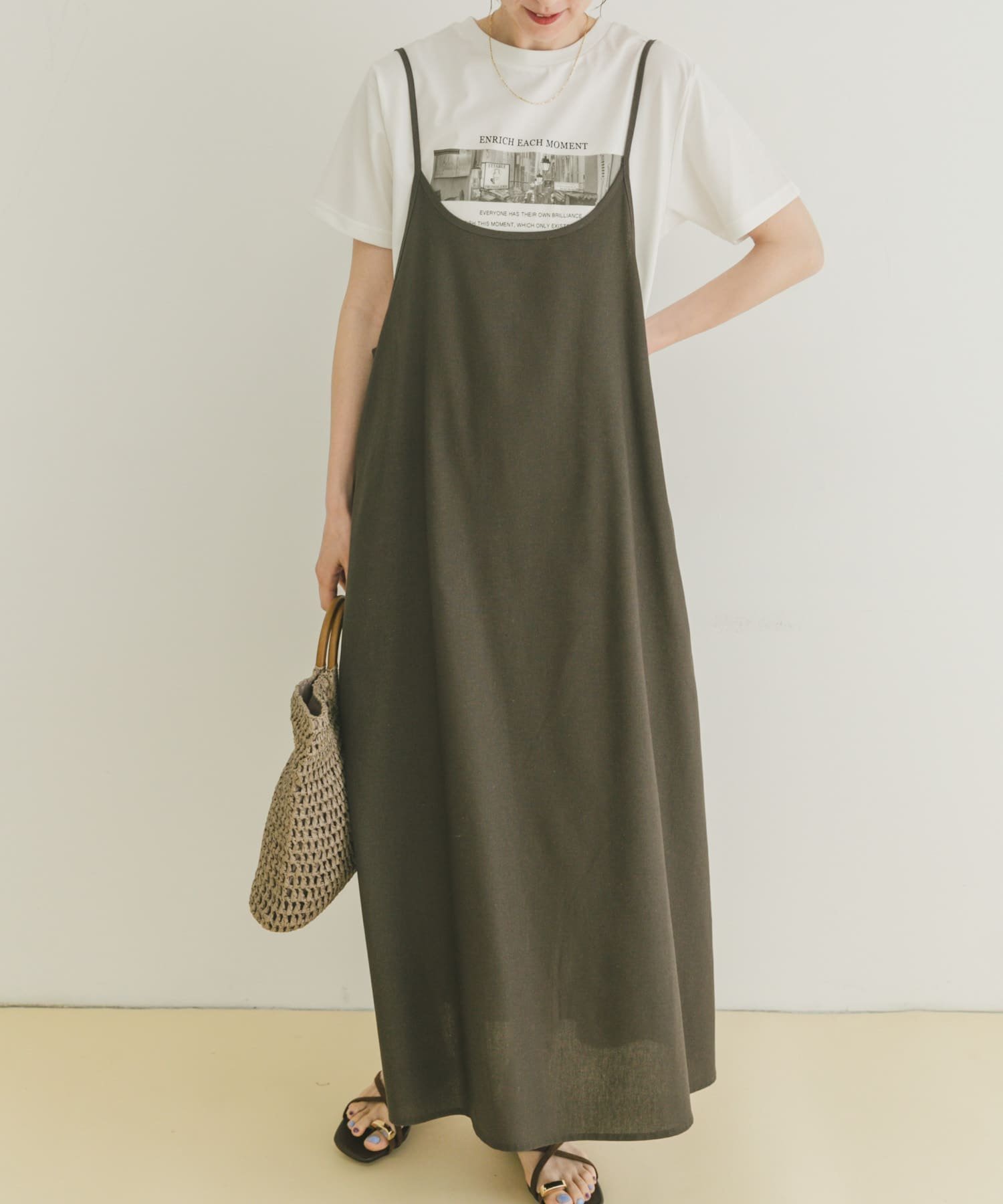 【アイテムズアーバンリサーチ/ITEMS URBAN RESEARCH】のリネンキャミワンピース インテリア・キッズ・メンズ・レディースファッション・服の通販 founy(ファニー) 　ファッション　Fashion　レディースファッション　Fashion for Women　ワンピース　Dresses　キャミソールワンピース　Camisole Dresses　2025年　2025　2025春夏・S/S　Spring/Summer 2025 SS25　夏　Summer　S/S・春夏　SS, Spring/Summer, Warm Season　CHA|ID: prp329100004583952 ipo3291000000033583465