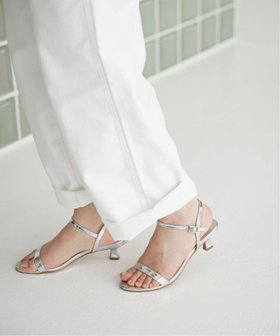 【スローブ イエナ/SLOBE IENA】の《追加3》SLOBE レザーストラップサンダル 人気、トレンドファッション・服の通販 founy(ファニー) ファッション Fashion レディースファッション Fashion for Women 2025年 2025 2025春夏・S/S Spring/Summer 2025 SS25 シルバー Silver, Metallic Silver |ID:prp329100004583953
