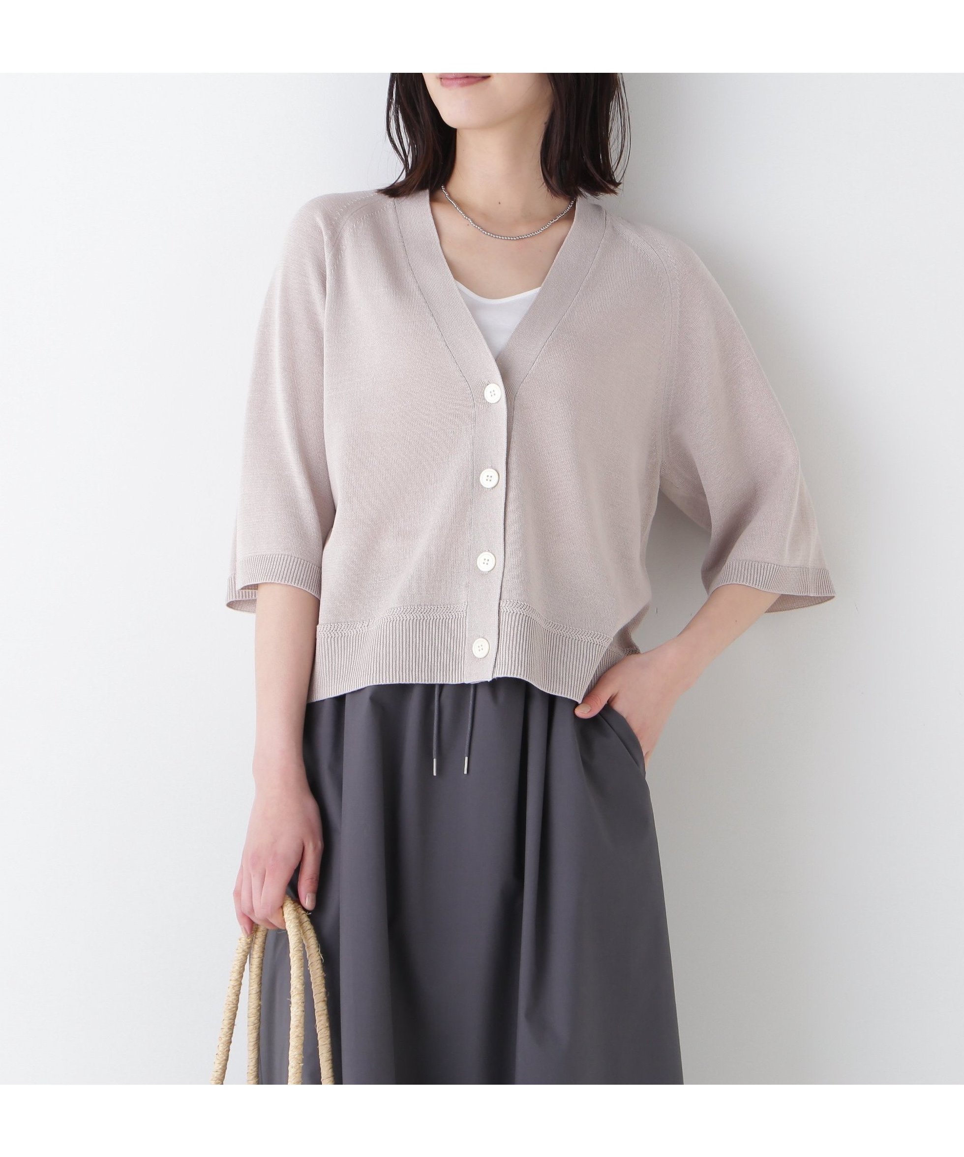 【ヒューマンウーマン/HUMAN WOMAN】のハイゲージギマラグランVカーデ インテリア・キッズ・メンズ・レディースファッション・服の通販 founy(ファニー) 　ファッション　Fashion　レディースファッション　Ladies' Fashion Online　おすすめ　Recommend　カーディガン　Cardigan　シンプル　Simple　スタンダード　Standard　夏　Summer　ベージュ|ID: prp329100004584211 ipo3291000000032621090
