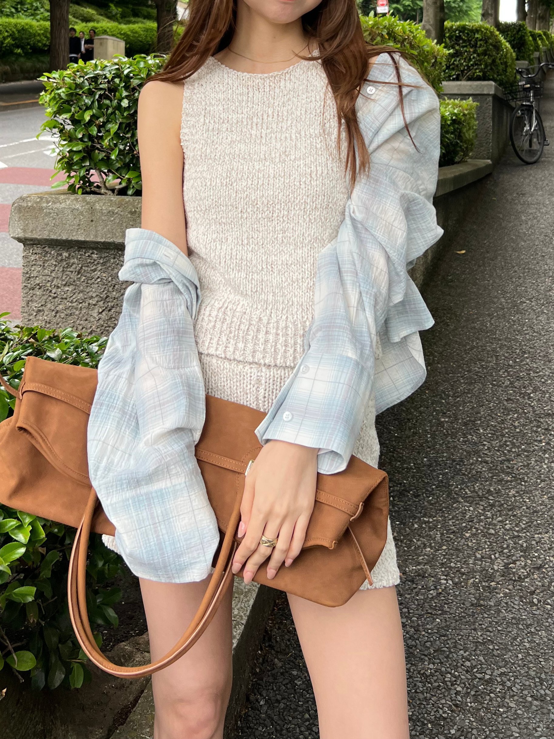 【スナイデル/SNIDEL】のシアープリーツシャツ インテリア・キッズ・メンズ・レディースファッション・服の通販 founy(ファニー) 　ファッション　Fashion　レディースファッション　WOMEN　トップス・カットソー　Tops/Tshirt　シャツ/ブラウス　Shirts/Blouses　インナー　Inner　春　Spring　シアー　Sheer　ジョーゼット　Georgette　ストレート　Straight　チェック　Check　フォルム　Form　S/S・春夏　Ss・Spring/Summer　おすすめ　Recommend　夏　Summer　LBLU[081]|ID: prp329100004584301 ipo3291000000032498586