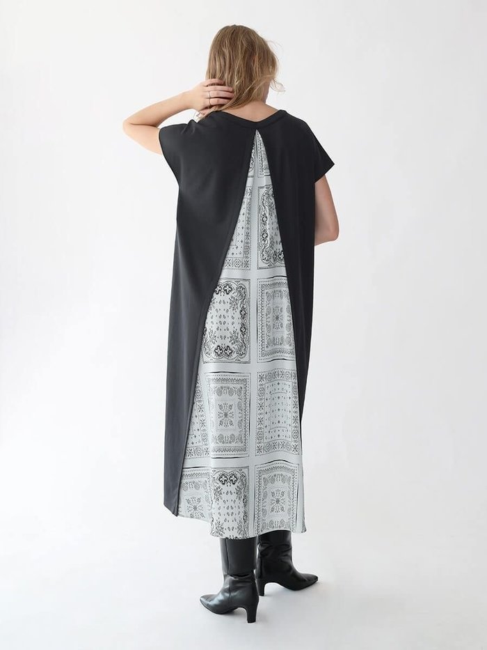 【ラシュッド/LASUD】のペイズリーバンダナプリントバックシャンワンピース インテリア・キッズ・メンズ・レディースファッション・服の通販 founy(ファニー) https://founy.com/ ファッション Fashion レディースファッション Fashion for Women ワンピース Dresses クラウン Crown, Royal Motif コラボ Collaboration, Collab シルク Silk, 100% Silk ジョーゼット Georgette, Semi-Sheer Fabric ストレッチ Stretch, Stretchy Fabric ダブル Double, Double-Breasted ドッキング Docking, Mixed Material バンダナ Bandana, Head Scarf フラワー Flower, Floral フレア Flare, Flared プリント Print, Printed Pattern ボタニカル Botanical, Floral Pattern モチーフ Motif, Design Theme モノトーン Monotone, Black and White エレガント 上品 Elegant |ID: prp329100004584617 ipo3291000000032723225