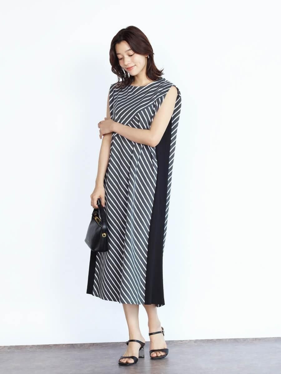 【ヴァン/Vin】のバイアスストライプカットソーワンピース インテリア・キッズ・メンズ・レディースファッション・服の通販 founy(ファニー) 　ファッション　Fashion　レディースファッション　Fashion for Women　ワンピース　Dresses　カットソー　Cut and Sewn Top　サマー　Summer, Summer Style　ノースリーブ　Sleeveless, No-Sleeve　ロング　Long, Long-Length　夏　Summer　チャコールグレー|ID: prp329100004584771 ipo3291000000032666208