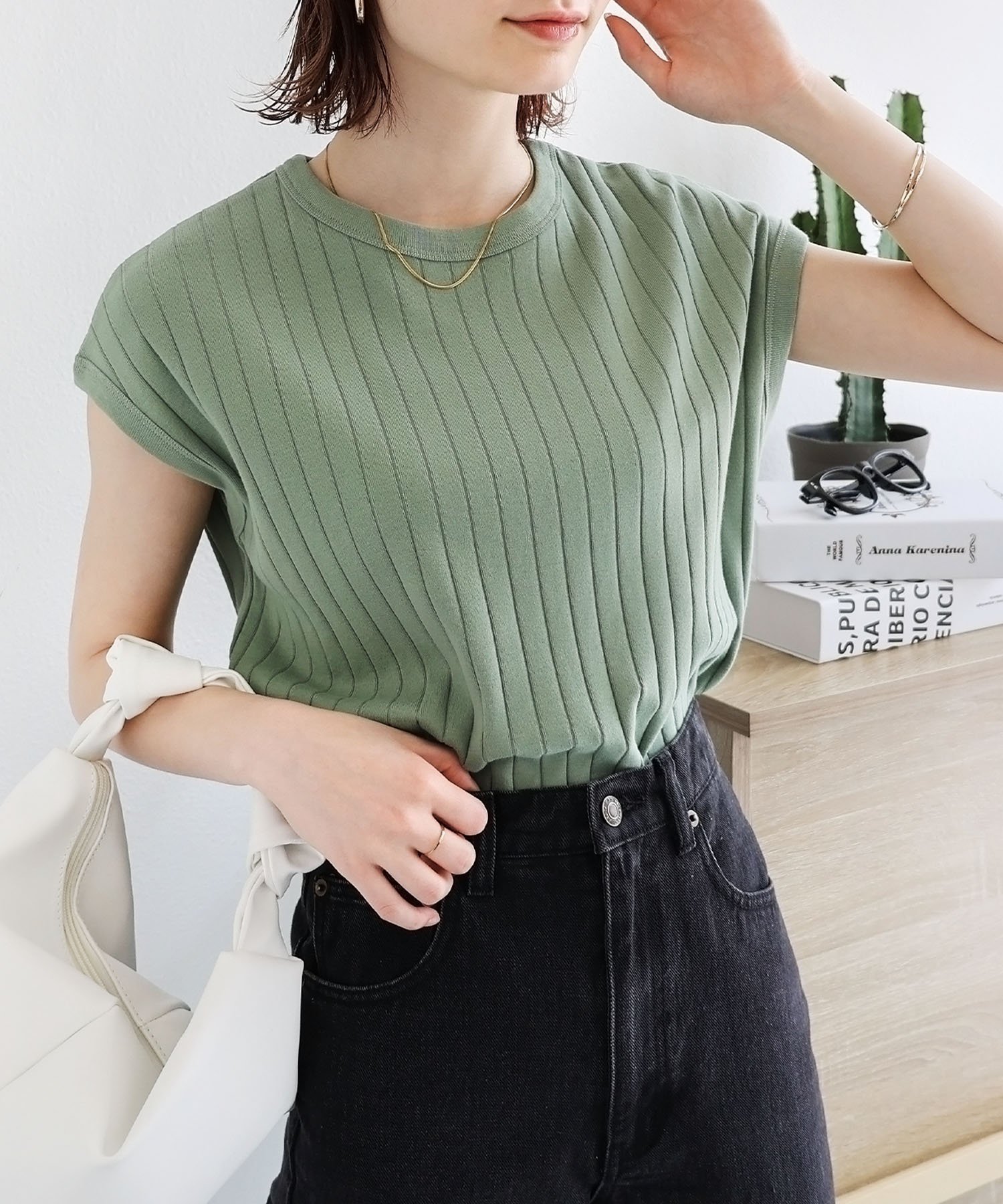 【アンドミー/andme】のコットン フライスフレンチスリーブ リブ トップス インテリア・キッズ・メンズ・レディースファッション・服の通販 founy(ファニー) 　ファッション　Fashion　レディースファッション　Fashion for Women　トップス・カットソー　Cut & Sew Tops　サロペ　Salopette, Salopette Dress　スリーブ　Sleeve, Long Sleeve / Short Sleeve　フレンチ　French, French Style　ロング　Long, Long-Length　人気　Popular, Best Seller　ライトグリーン|ID: prp329100004585015 ipo3291000000033584724