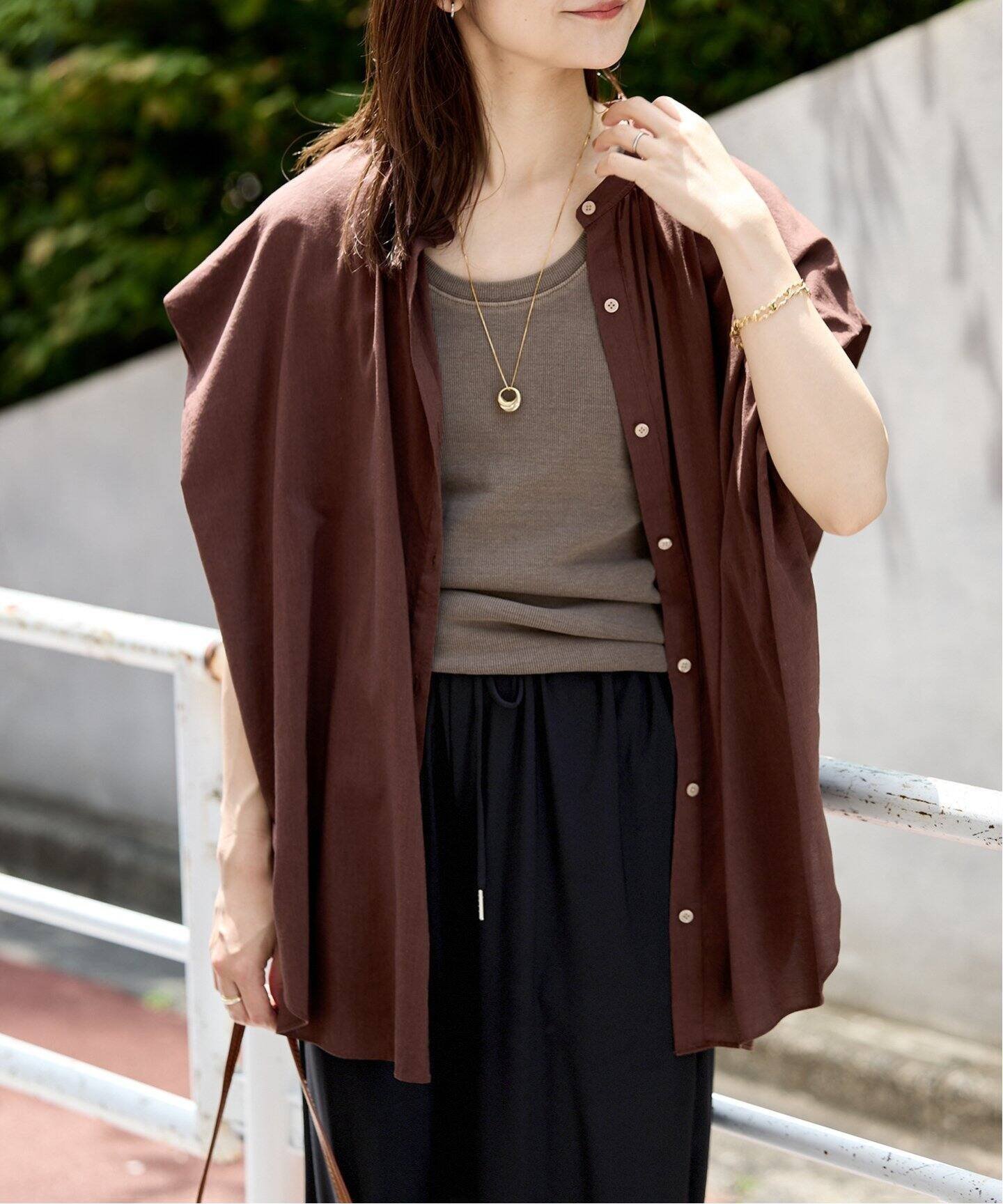 【スローブ イエナ/SLOBE IENA】の《WEB・一部店舗限定/追加 》レーヨンボイルバンドカラーブラウス インテリア・キッズ・メンズ・レディースファッション・服の通販 founy(ファニー) 　ファッション　Fashion　レディースファッション　Fashion for Women　トップス・カットソー　Cut & Sew Tops　シャツ・ブラウス・オフィスカジュアル　Elegant Blouses & Button-Ups　2025年　2025　2025-2026秋冬・A/W　Autumn/Winter 2025–26 AW25–26　ブラウン|ID: prp329100004585101 ipo3291000000032714667