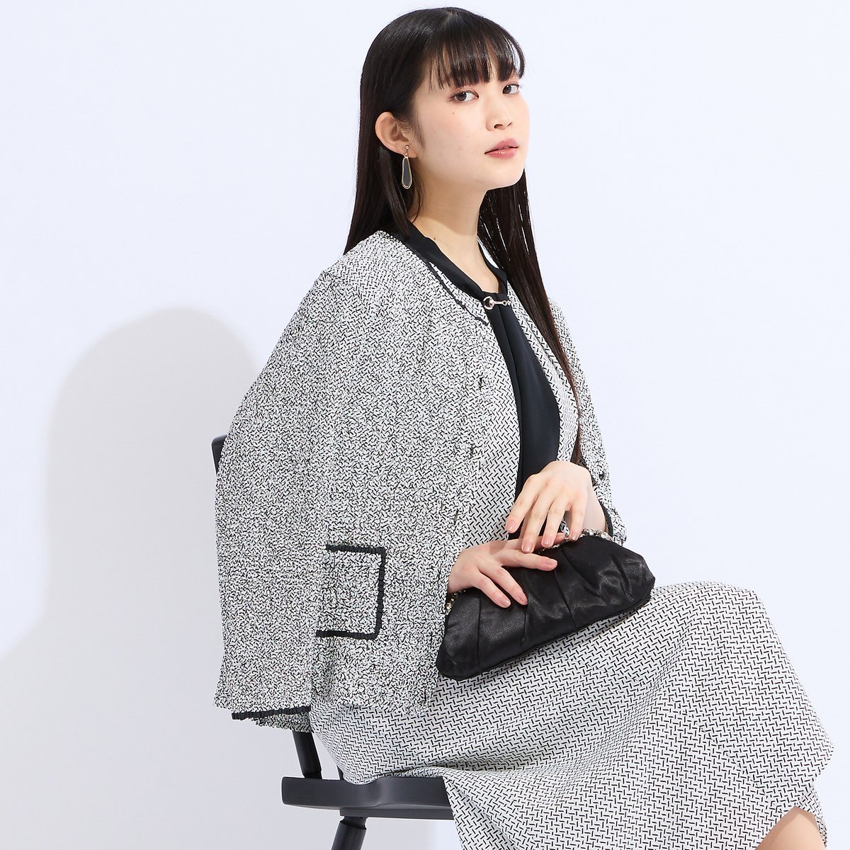 【リリアンビューティ/Liliane Burty】の【セットアップ対応】ウォッシャブル幾何プリントプリーツジャケット 人気、トレンドファッション・服の通販 founy(ファニー) 　ファッション　Fashion　レディースファッション　Fashion for Women　アウター　Coat / Outerwear Collection　レディースジャケット・軽アウター　Jackets　アンサンブル　Ensemble Set　ウォッシャブル　Machine Washable　エレガント 上品　Elegant　カーディガン　Cardigan, Knitwear　シンプル　Simple, Minimal　ジャケット　Jacket, Outerwear　セットアップ　Set-Up, Coordinated Outfit　パーティ　Party, Party Style　プリーツ　Pleats, Pleated　モダン　Modern, Contemporary　ランダム　Random, Irregular　おすすめ　Recommended / Our Picks　セレモニー　Ceremony　 other-1|ID: prp329100004585255 ipo3291000000032511092