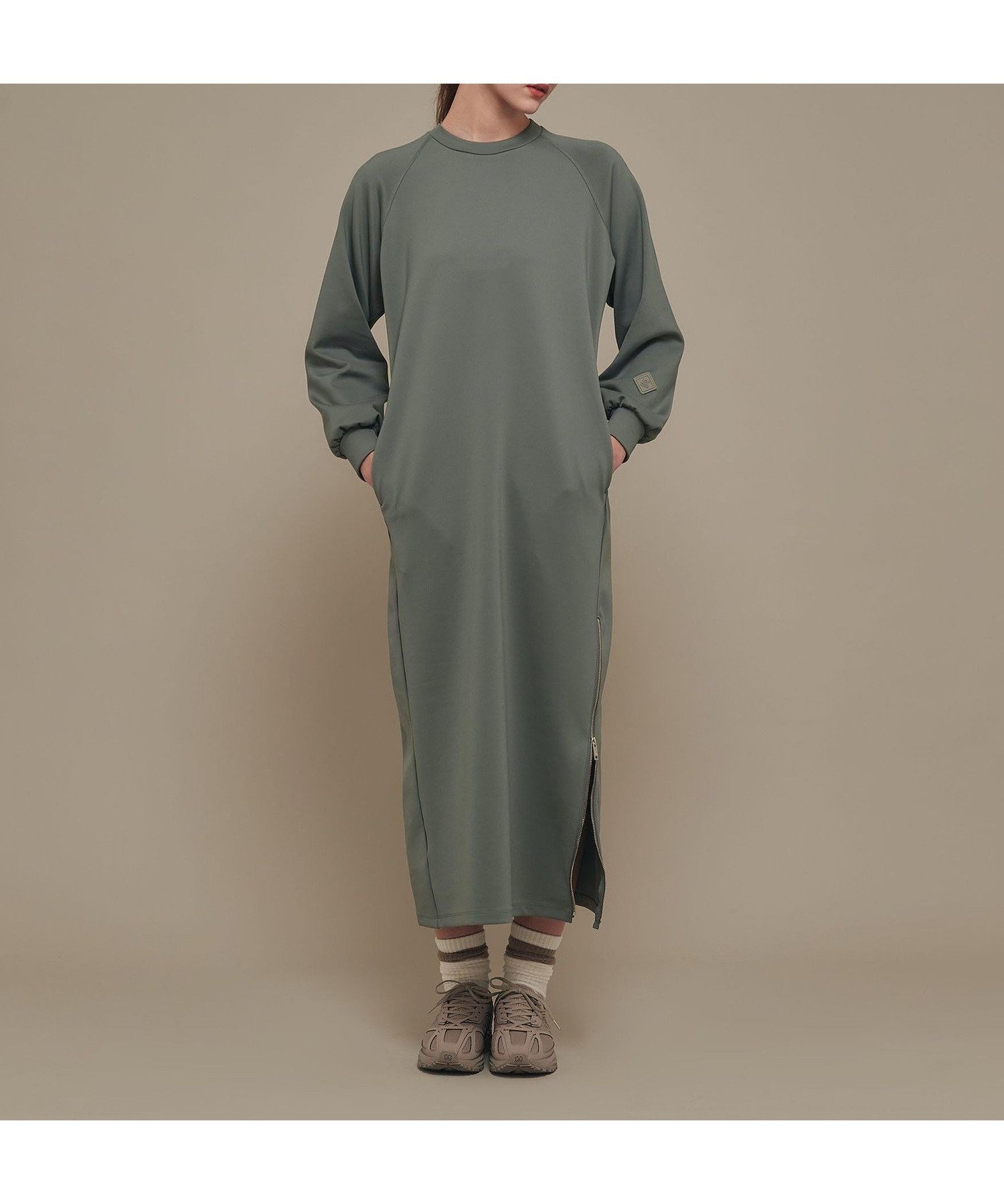 【ユナイテッドアローズ/UNITED ARROWS】のUNITED ARROWS スウェット ドレス/ワンピース インテリア・キッズ・メンズ・レディースファッション・服の通販 founy(ファニー) 　ファッション　Fashion　レディースファッション　WOMEN　ワンピース　Dress　ドレス　Party Dresses　コレクション　Collection　吸水　Water Absorption　シリコン　Silicon　スウェット　Sweat　ストレッチ　Stretch　ドレス　Dress　プリント　Print　メッシュ　Mesh　DK.GRAY|ID: prp329100004585687 ipo3291000000032515496