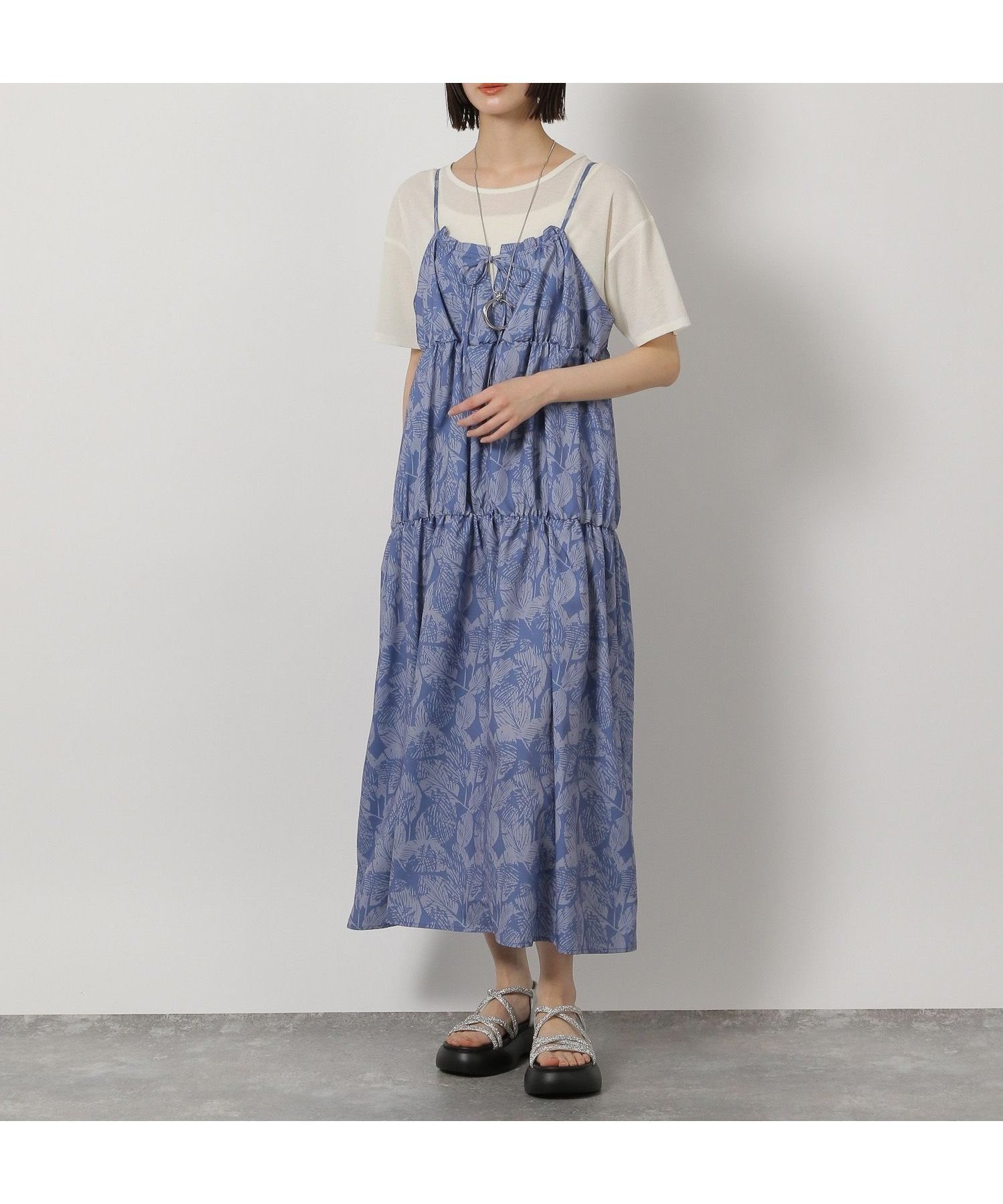 【ラコレ/LAKOLE】の2WAYリーフ柄キャミワンピース インテリア・キッズ・メンズ・レディースファッション・服の通販 founy(ファニー) 　ファッション　Fashion　レディースファッション　Ladies' Fashion Online　ワンピース　Dress　キャミワンピース　No Sleeve Dresses　インナー　Inner　カットソー　Cut And Sew　キャミワンピース　Cami Dress　ギャザー　Gather　スウェット　Sweat　ボトム　Bottom　リーフ　Leaf　ブルー|ID: prp329100004586128 ipo3291000000032519470