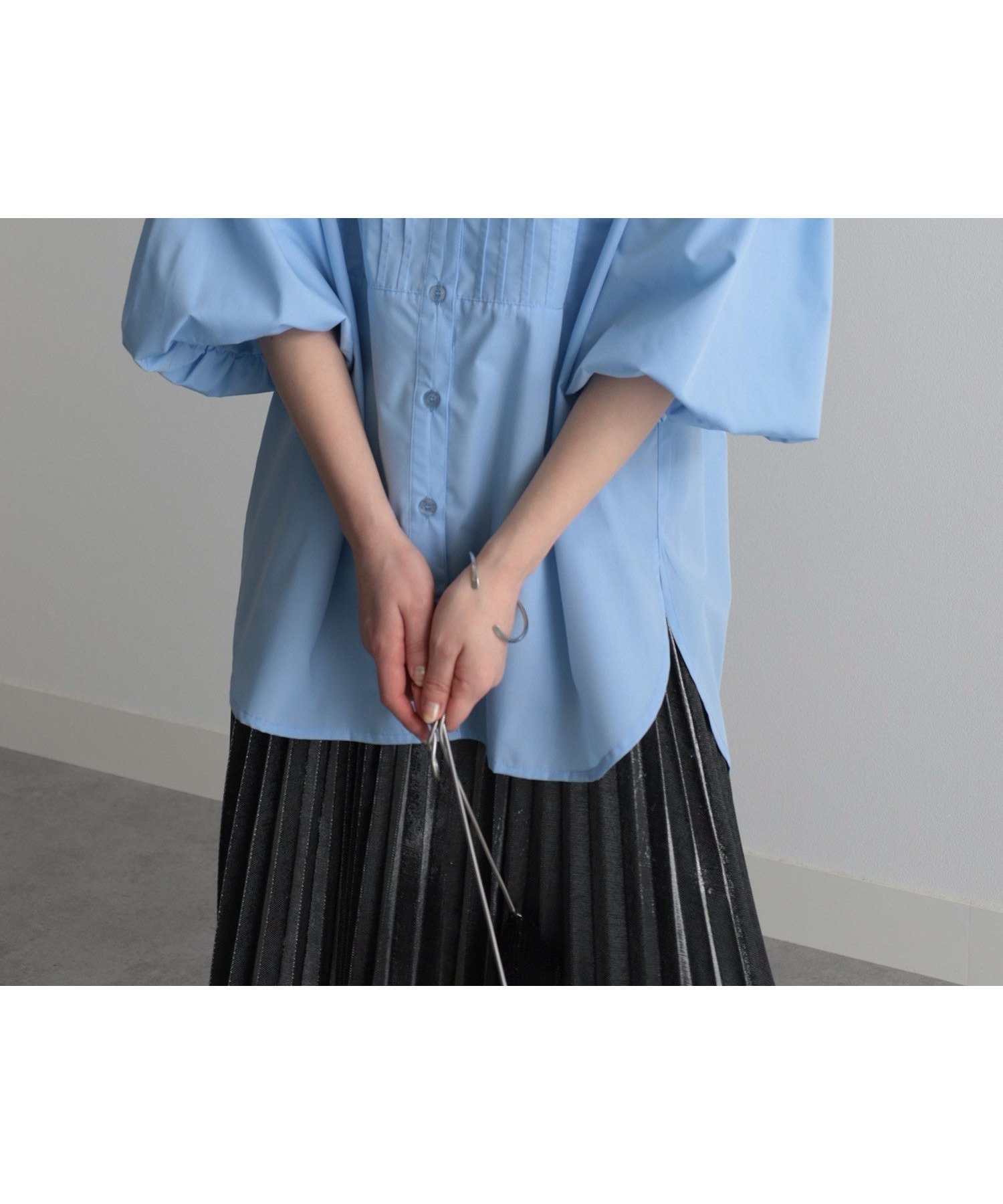 【ラナン/Ranan】のボリューム袖タック使いプルオーバー 人気、トレンドファッション・服の通販 founy(ファニー) 　ファッション　Fashion　レディースファッション　WOMEN　トップス・カットソー　Tops/Tshirt　プルオーバー　Pullover　ストライプ　Stripe　スリーブ　Sleeve　トレンド　Trend　バルーン　Balloon　夏　Summer　無地　Plain Color　 other-1|ID: prp329100004586405 ipo3291000000032521646