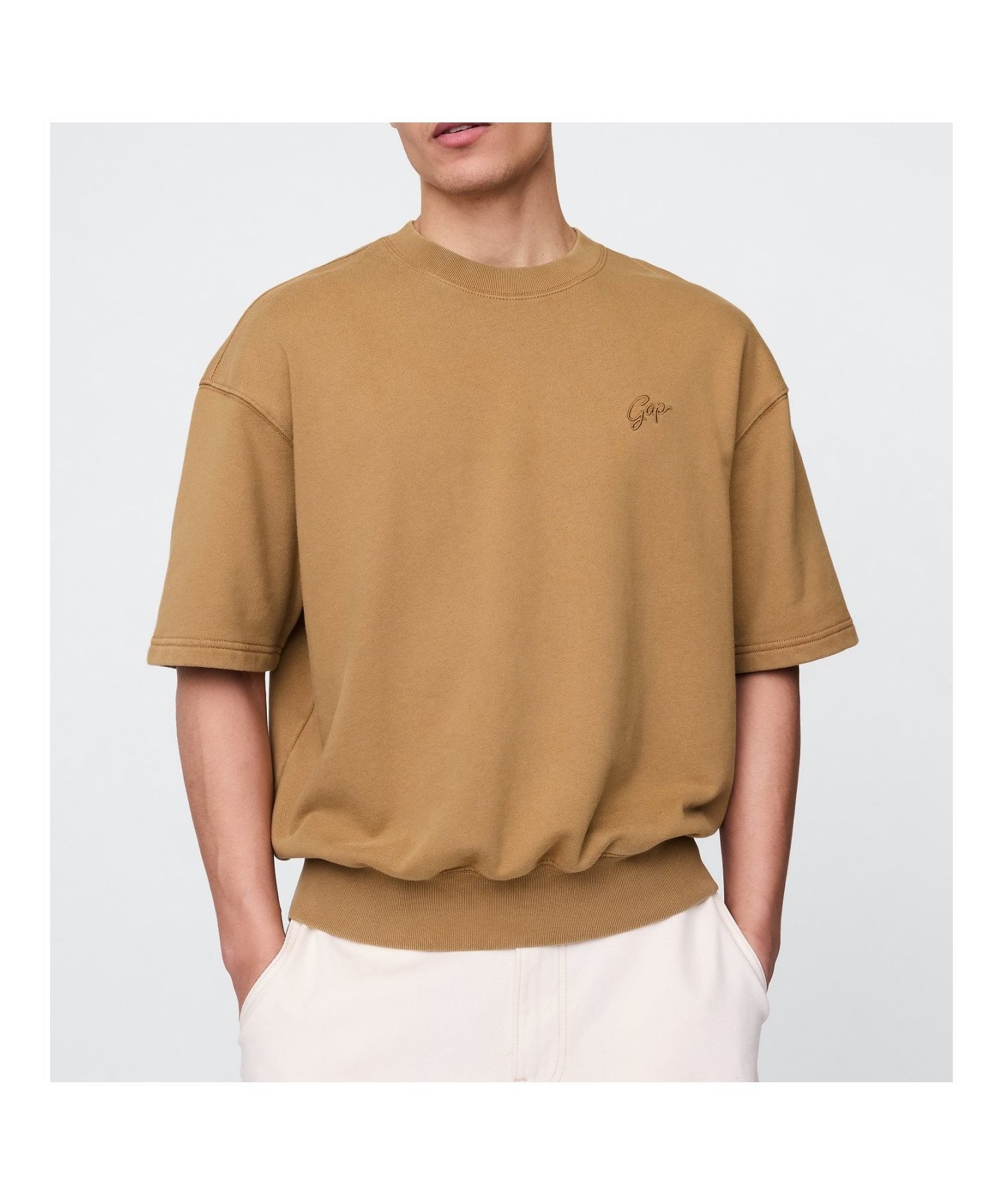 【ギャップ/GAP】のヘビーウェイト GAPロゴ スウェットシャツ インテリア・キッズ・メンズ・レディースファッション・服の通販 founy(ファニー) 　ファッション　Fashion　レディースファッション　Ladies' Fashion Online　トップス・カットソー　Tops/Tshirt　シャツ/ブラウス　Shirts/Blouses　パーカ　Sweats　スウェット　Sweat　おすすめ　Recommend　ショルダー　Shoulder　ダウン　Down　ドロップ　Drop　フィット　Fit　NEW_RIVERBED|ID: prp329100004586434 ipo3291000000032660931
