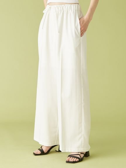 【リリーブラウン/Lily Brown】のレイヤードイージーパンツ/イージーケア 人気、トレンドファッション・服の通販 founy(ファニー) 　ファッション　Fashion　レディースファッション　Fashion for Women　パンツ　Pants & Trousers　ウォッシャブル　Machine Washable　ショート　Short, Short Length　センター　Center, Center Line　ツイル　Twist, Twisted Detail　トレンド　Trend, Trending Now　フラワー　Flower, Floral　リラックス　Relax, Relaxed Fit　ワイド　Wide, Wide Fit　夏　Summer　 other-1|ID: prp329100004586468 ipo3291000000032522180