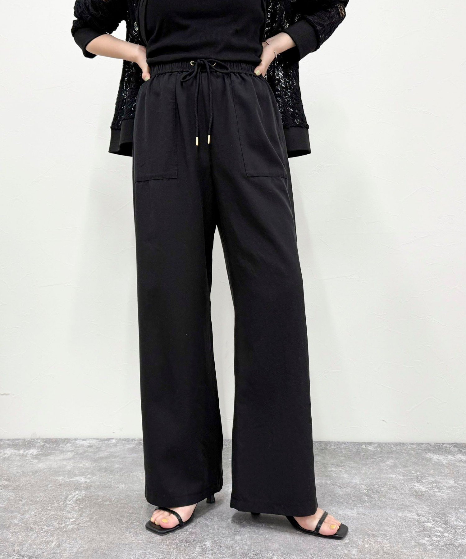 【その他のブランド/Other】のシルキーリネンイージーパンツ インテリア・キッズ・メンズ・レディースファッション・服の通販 founy(ファニー) 　ファッション　Fashion　レディースファッション　Fashion for Women　パンツ　Pants & Trousers　2025年　2025　2025春夏・S/S　Spring/Summer 2025 SS25　ポケット　Pocket, Pocket Detail　リネン　Linen, Linen Fabric　エレガント 上品　Elegant　ビジネス 仕事 通勤　Business / Work / Commuting　ブラック|ID: prp329100004586506 ipo3291000000032711308