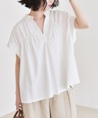 【シップス フォー ウィメン/SHIPS】のquaranciel 手洗い可能 ギャザー スキッパー バンドカラー プルオーバー ホワイト|ID: prp329100004587049 ipo3291000000032697880