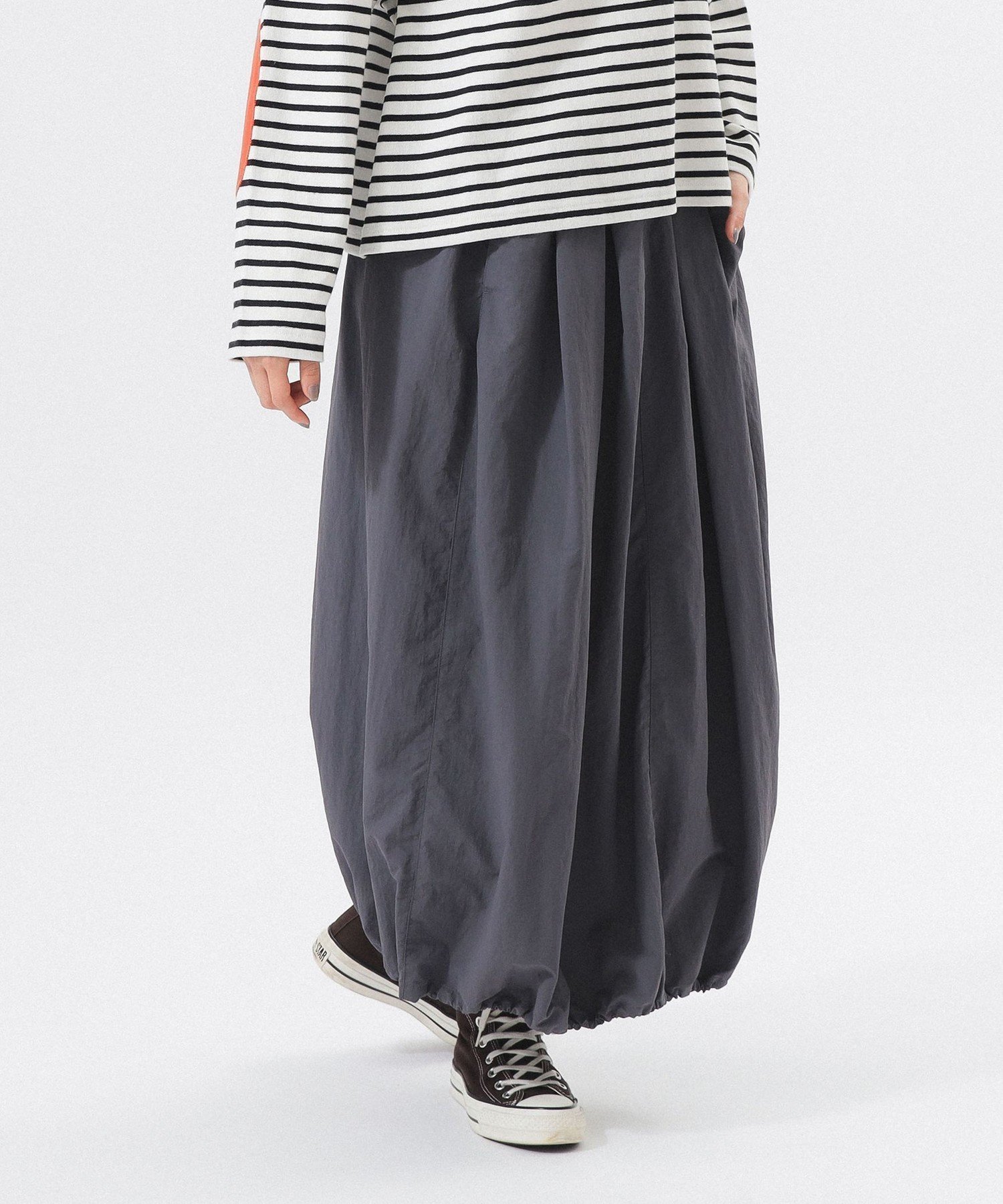 【ビームス ウイメン/BEAMS】の【別注】Gramicci / バルーン スカート 25FW 人気、トレンドファッション・服の通販 founy(ファニー) 　ファッション　Fashion　レディースファッション　Ladies' Fashion Online　スカート　Skirt　秋　Autumn/Fall　軽量　Lightweight　ショート　Short　スニーカー　Sneakers　ドローコード　Draw Cord　定番　Standard　人気　Popularity　バルーン　Balloon　フィット　Fit　フロント　Front　プリーツ　Pleats　別注　Special Order　ロング　Long　A/W・秋冬　Aw・Autumn/Winter・Fw・Fall-Winter　おすすめ　Recommend　 other-1|ID: prp329100004587129 ipo3291000000032529669