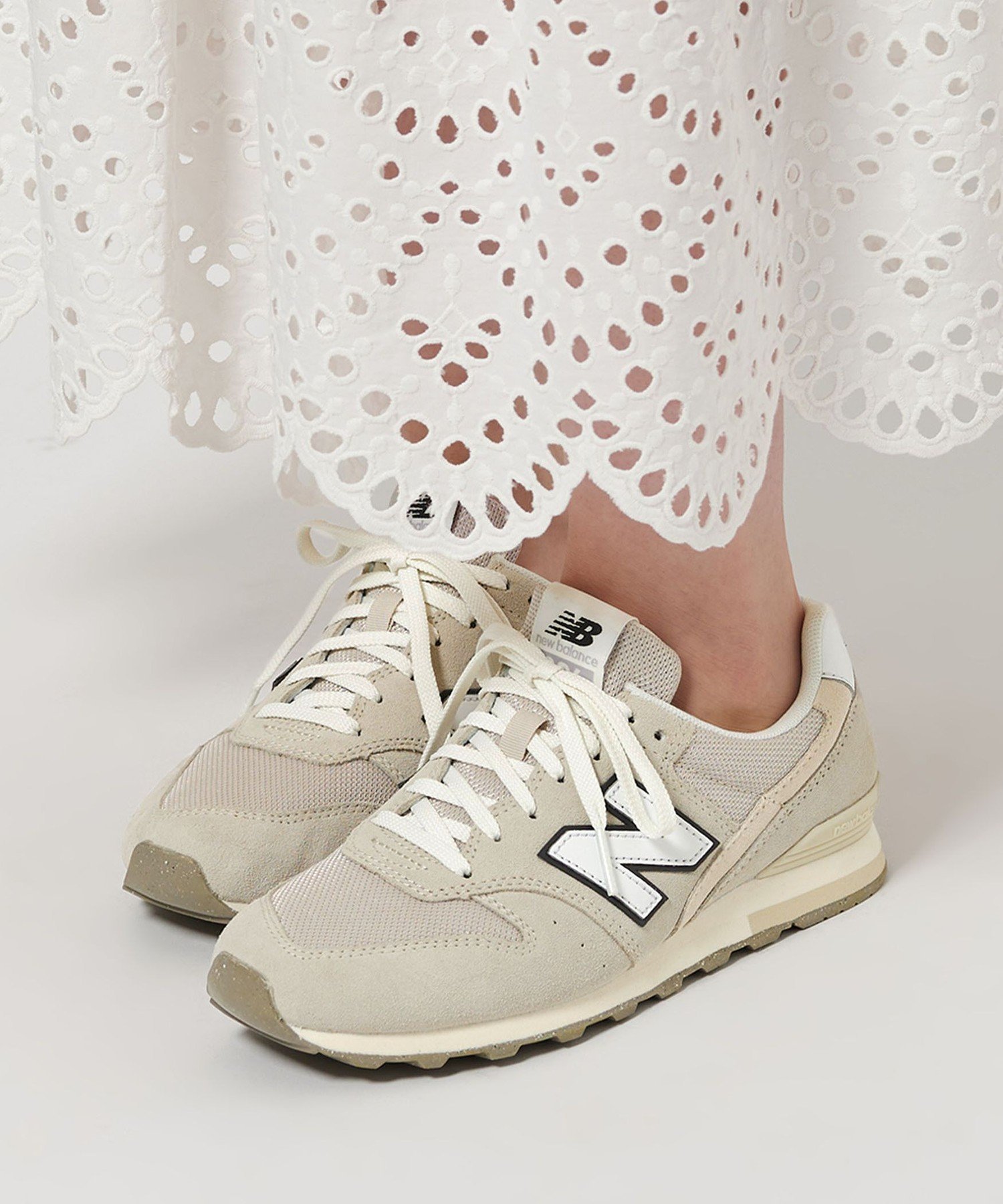 【ビューティ&ユース ユナイテッドアローズ/BEAUTY&YOUTH / UNITED ARROWS】のNew Balance WL 996/スニーカー 人気、トレンドファッション・服の通販 founy(ファニー) 　ファッション　Fashion　レディースファッション　Ladies' Fashion Online　シェイプ　Shape　シューズ　Shoes　ジャケット　Jacket　スタイリッシュ　Stylish　スタンダード　Standard　スニーカー　Sneakers　スラックス　Slacks　トレンド　Trend　定番　Standard　バランス　Balance　フィット　Fit　ベーシック　Basic　メッシュ　Mesh　ワイド　Wide　ビジネス 仕事 通勤　Business　 other-1|ID: prp329100004587151 ipo3291000000032678889