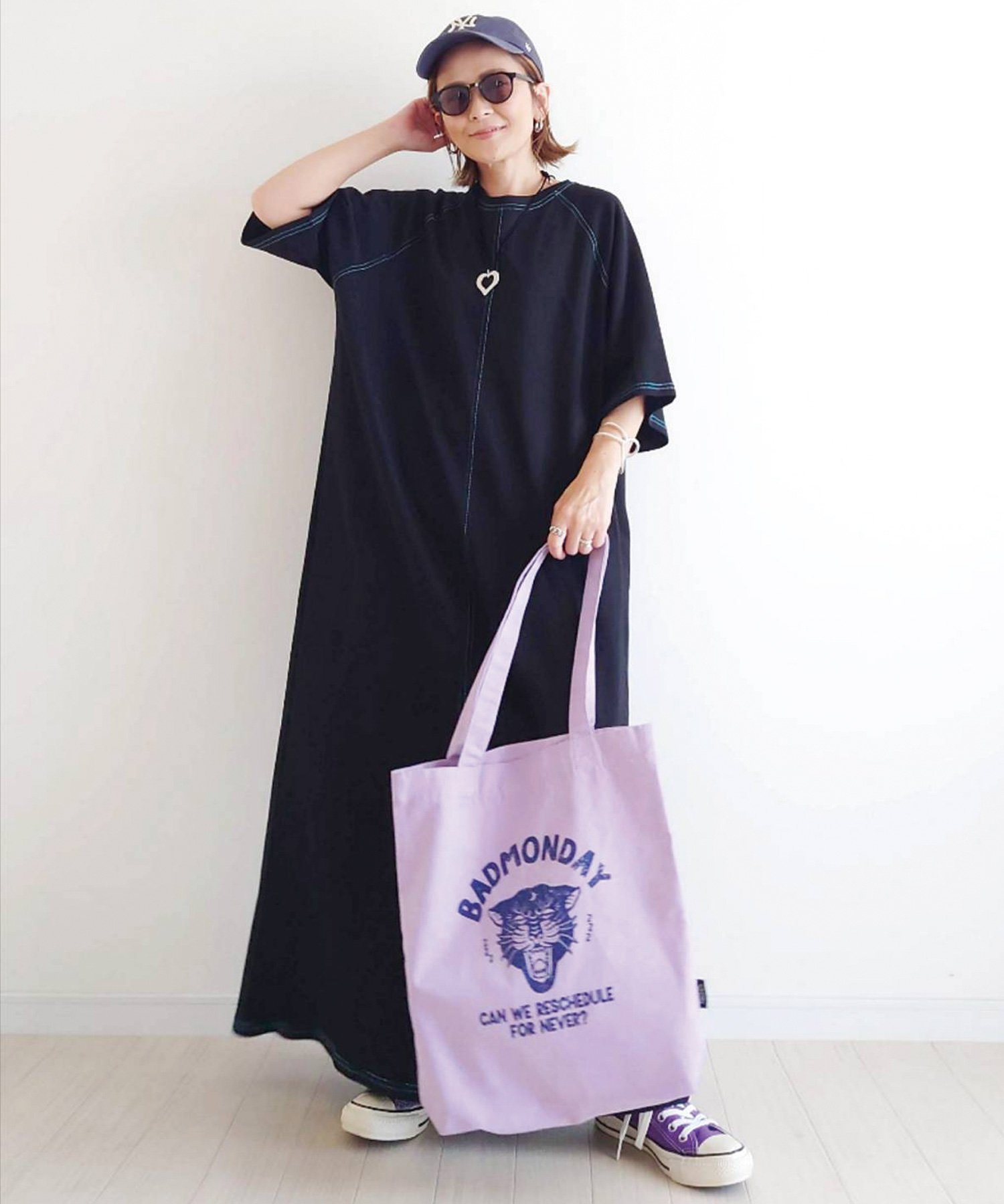 【コーナーズ/CORNERS】の【CORNERS by yui】配色ステッチラグランTシャツワンピース インテリア・キッズ・メンズ・レディースファッション・服の通販 founy(ファニー) 　ファッション　Fashion　レディースファッション　Ladies' Fashion Online　ワンピース　Dress　シャツワンピース　Shirt Dresses　夏　Summer　定番　Standard　ブラック|ID: prp329100004587167 ipo3291000000032623318