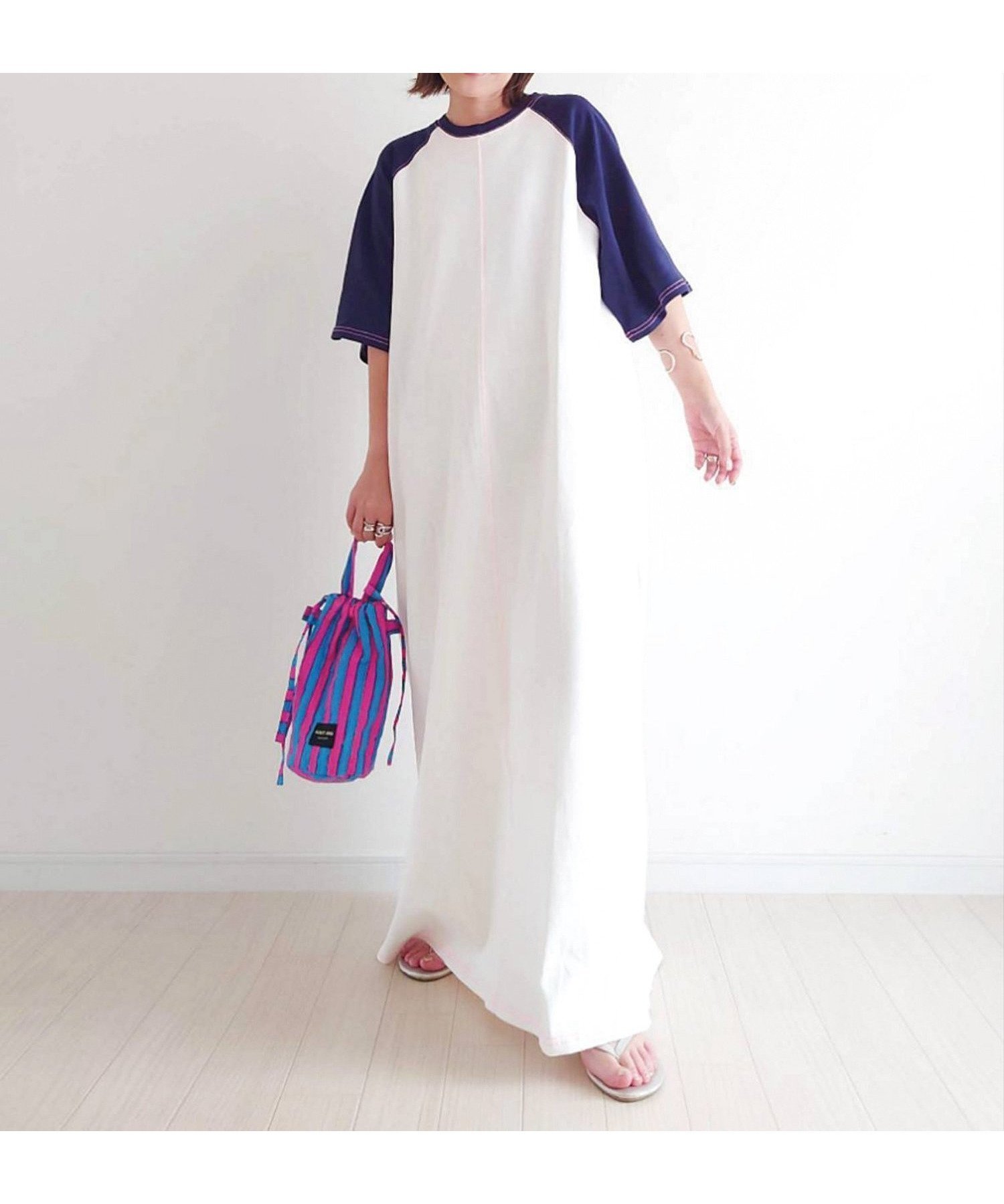 【コーナーズ/CORNERS】の【CORNERS by yui】配色ステッチラグランTシャツワンピース インテリア・キッズ・メンズ・レディースファッション・服の通販 founy(ファニー) 　ファッション　Fashion　レディースファッション　Ladies' Fashion Online　ワンピース　Dress　シャツワンピース　Shirt Dresses　夏　Summer　定番　Standard　ネイビー×ホワイト|ID: prp329100004587167 ipo3291000000032623322