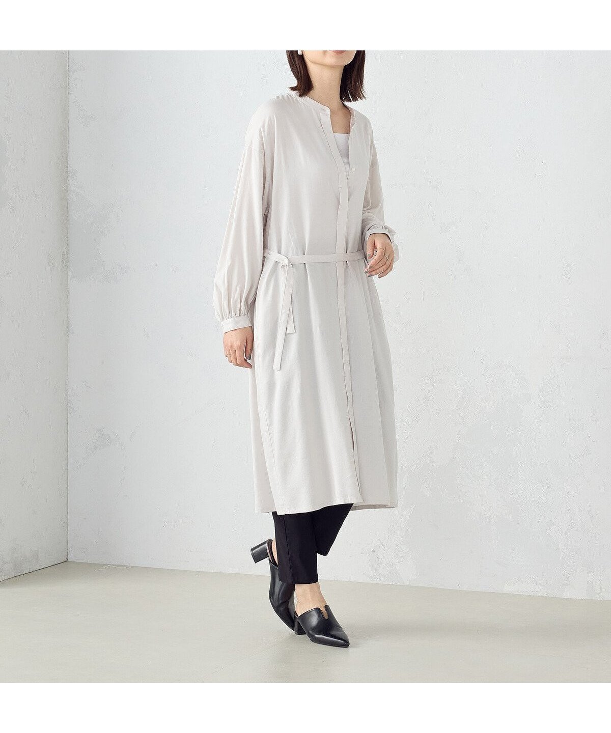 【コムサイズム/COMME CA ISM】のコットンライクレーヨン シャツワンピース インテリア・キッズ・メンズ・レディースファッション・服の通販 founy(ファニー) 　ファッション　Fashion　レディースファッション　Ladies' Fashion Online　ワンピース　Dress　シャツワンピース　Shirt Dresses　ギャザー　Gather　ショルダー　Shoulder　シンプル　Simple　ドロップ　Drop　フェミニン　Feminine　リネン　Linen　リボン　Ribbon　リラックス　Relax　ロング　Long　切替　Switching　ライトグレー|ID: prp329100004587204 ipo3291000000032530700