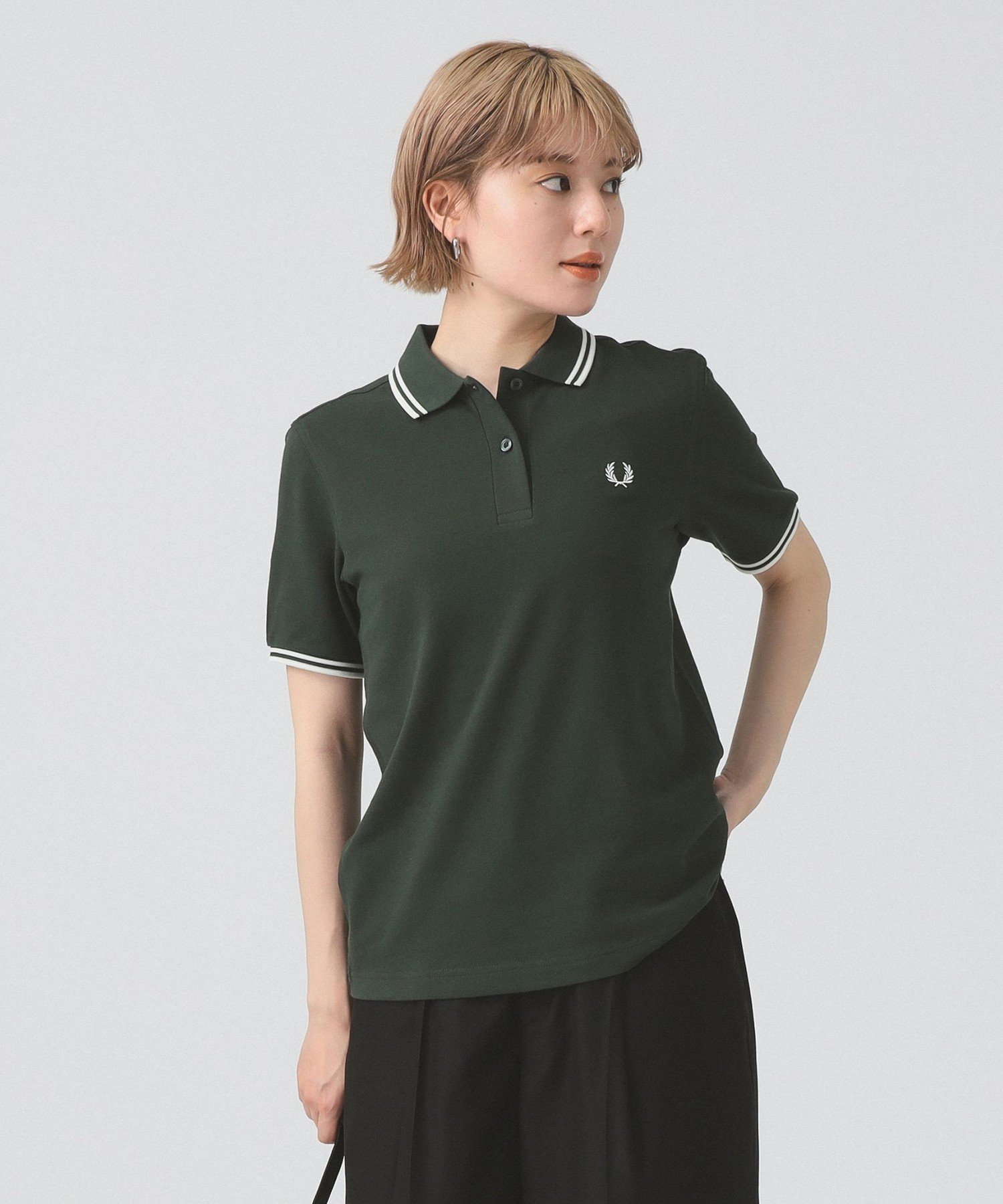 【ビームス ウイメン/BEAMS】のFRED PERRY / The Twin Tipped Fred Perry Shirt インテリア・キッズ・メンズ・レディースファッション・服の通販 founy(ファニー) 　ファッション　Fashion　レディースファッション　Ladies' Fashion Online　トップス・カットソー　Tops/Tshirt　シャツ/ブラウス　Shirts/Blouses　クラシック　Classic　フィット　Fit　ポロシャツ　Polo Shirt　レギュラー　Regular　e*COURTGRE/SNWHITE|ID: prp329100004587342 ipo3291000000032532878