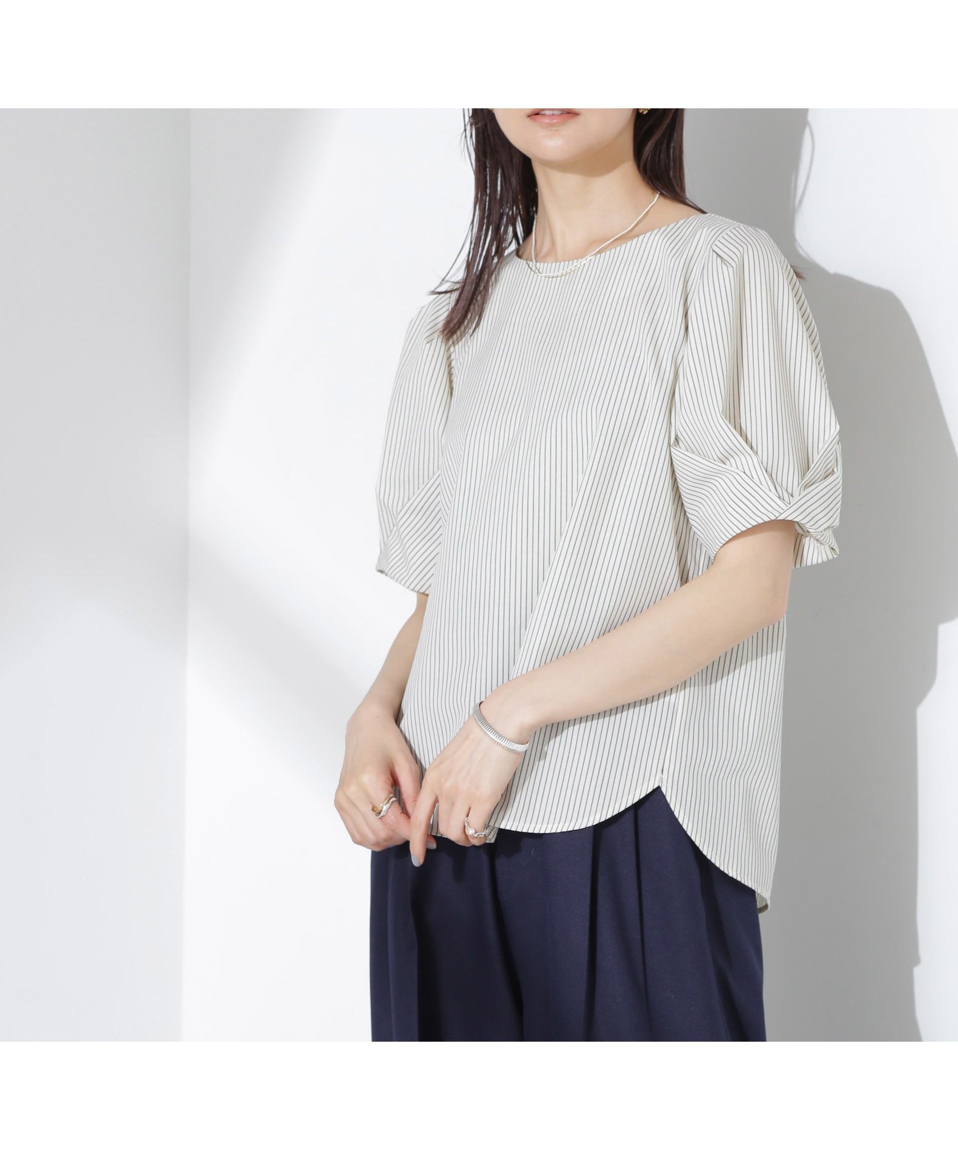 【ナノ ユニバース/nano universe】の変形スリーブプルオーバーブラウス インテリア・キッズ・メンズ・レディースファッション・服の通販 founy(ファニー) 　ファッション　Fashion　レディースファッション　Ladies' Fashion Online　トップス・カットソー　Tops/Tshirt　シャツ/ブラウス　Shirts/Blouses　プルオーバー　Pullover　インナー　Inner　春　Spring　キャミソール　Camisole　シンプル　Simple　ストライプ　Stripe　スリーブ　Sleeve　デコルテ　Decolletage　パターン　Pattern　ボトム　Bottom　ワイド　Wide　S/S・春夏　Ss・Spring/Summer　おすすめ　Recommend　夏　Summer　2025年　2025　2025春夏・S/S　Ss,Spring/Summer,2025　パターン1|ID: prp329100004587351 ipo3291000000032532991