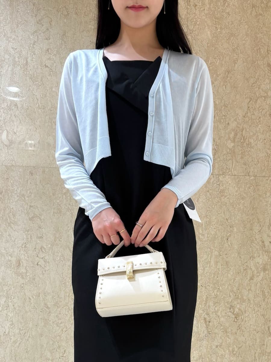 【セルフォード/CELFORD】のロングスリーブシアーカーディガン インテリア・キッズ・メンズ・レディースファッション・服の通販 founy(ファニー) 　ファッション　Fashion　レディースファッション　Fashion for Women　トップス・カットソー　Cut & Sew Tops　カーディガン・羽織り　Layered Style Cardigans　カーディガン　Cardigan, Knitwear　ノースリーブ　Sleeveless, No-Sleeve　フロント　Front, Front Design　メタル　Metal, Metal Parts　エレガント 上品　Elegant　夏　Summer　SAX[083]|ID: prp329100004587701 ipo3291000000033600358