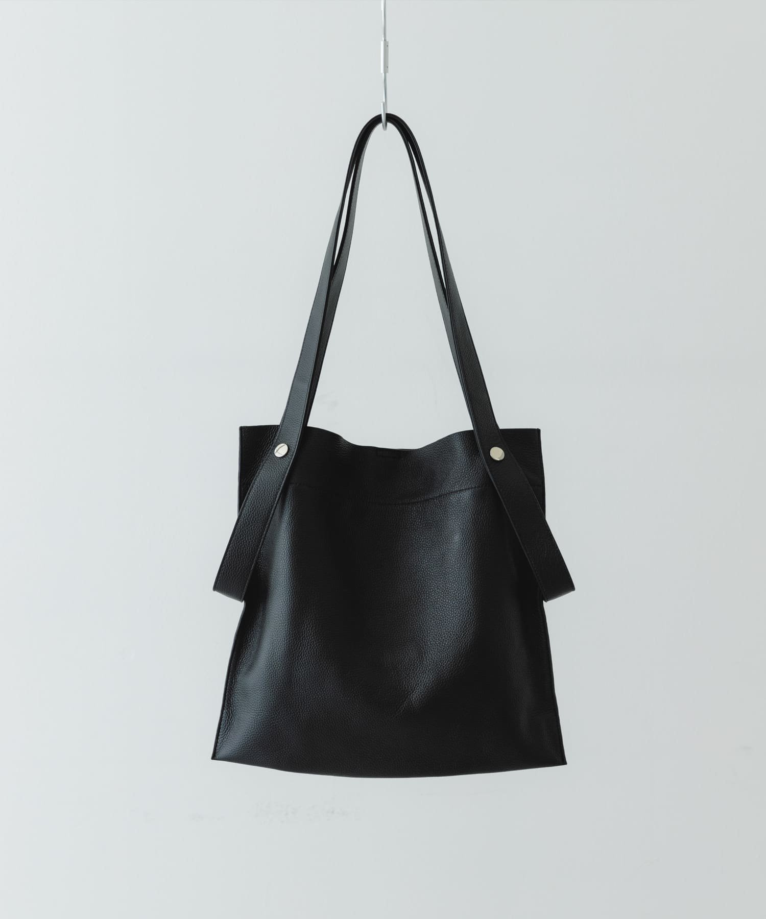【ロデスコ/RODE SKO / URBAN RESEARCH】の『一部別注カラー』BEAURE カウレザー2デザインベルトバッグ インテリア・キッズ・メンズ・レディースファッション・服の通販 founy(ファニー) 　ファッション　Fashion　レディースファッション　Fashion for Women　バッグ　Bags　ベルト&ウエストマーク　Belts & Waist Accessories　シンプル　Simple, Minimal　ジャケット　Jacket, Outerwear　スマホ　Smartphone, Mobile Device　デニム　Denim, Jeans Material　トレンド　Trend, Trending Now　ベーシック　Basic, Essential　ポケット　Pocket, Pocket Detail　別注　Limited Edition, Custom Order　S/S・春夏　SS, Spring/Summer, Warm Season　おすすめ　Recommended / Our Picks　夏　Summer　2025年　2025　2025春夏・S/S　Spring/Summer 2025 SS25　BLACK|ID: prp329100004587919 ipo3291000000033588246