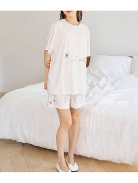 【ジェラート ピケ/gelato pique】の【接触冷感】あざらし柄ショートパンツ 人気、トレンドファッション・服の通販 founy(ファニー) ファッション Fashion レディースファッション Fashion for Women パンツ Pants & Trousers ショートパンツ・ハーフパンツ High-Waisted & Relaxed Shorts おすすめ Recommended / Our Picks キャラクター Character, Licensed Characters ショート Short, Short Length プリント Print, Printed Pattern モチーフ Motif, Design Theme 人気 Popular, Best Seller 犬 Dog |ID:prp329100004588053