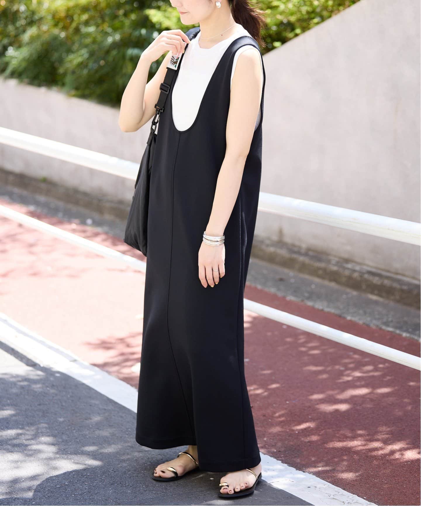 【スローブ イエナ/SLOBE IENA】のUネックジャンパースカート インテリア・キッズ・メンズ・レディースファッション・服の通販 founy(ファニー) 　ファッション　Fashion　レディースファッション　Ladies' Fashion Online　スカート　Skirt　2025年　2025　2025春夏・S/S　Ss,Spring/Summer,2025　インナー　Inner　カットソー　Cut And Sew　ロング　Long　楽ちん　Easy　ブラック|ID: prp329100004588212 ipo3291000000032544922