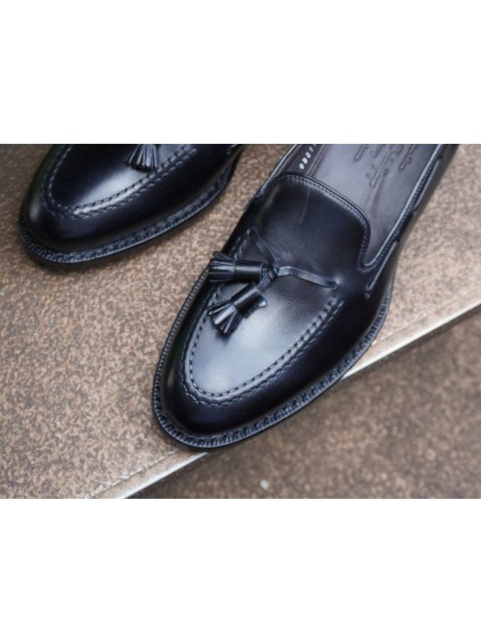 【その他のブランド/Other】の【JALAN SRIWIJAYA / ジャランスリウァヤ】98811 Tirta ティルタ タッセルローファー ダイナイトソール MEN インテリア・キッズ・メンズ・レディースファッション・服の通販 founy(ファニー) https://founy.com/ ファッション Fashion メンズファッション Fashion for Men エレガント 上品 Elegant シューズ Shoes, Footwear スーツ Suit, Formalwear タッセル Tassel, Fringe 定番 Standard, Basic Item 人気 Popular, Best Seller |ID: prp329100004588257 ipo3291000000032710783