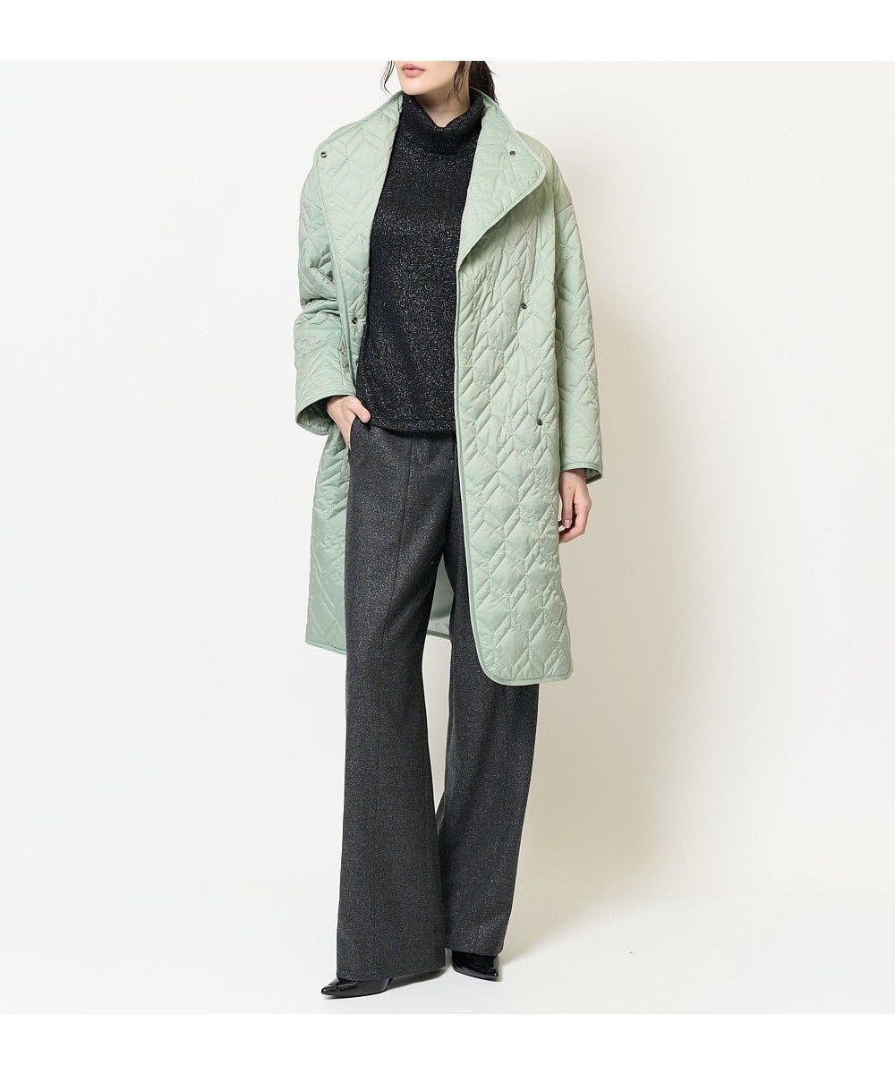 【クリスチャン オジャール/CHRISTIAN AUJARD】の軽い・撥水加工 オリジナルキルティングコート 人気、トレンドファッション・服の通販 founy(ファニー) 　ファッション　Fashion　レディースファッション　Ladies' Fashion Online　アウター　Coat Outerwear　コート　Coats　キルティング　Quilting　シンプル　Simple　スタンド　Stand　スリット　Slit　タフタ　Taffeta　フロント　Front　ポケット　Pocket　冬　Winter　おすすめ　Recommend　 other-1|ID: prp329100004588266 ipo3291000000032545428