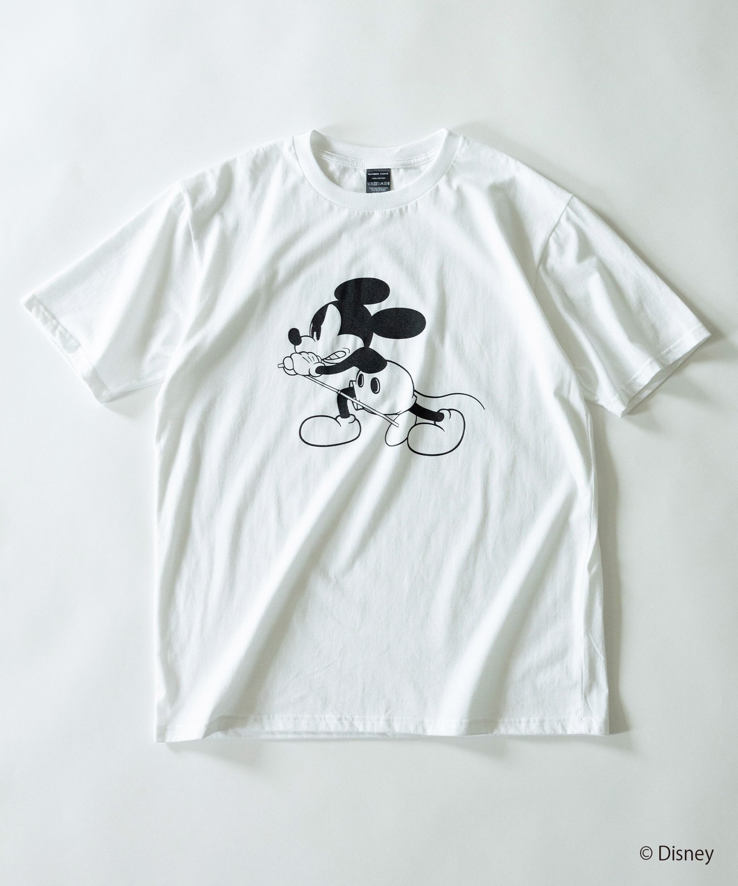【ナンバー/Number】のMICKEY MOUSE NN T-SHIRT インテリア・キッズ・メンズ・レディースファッション・服の通販 founy(ファニー) 　ファッション　Fashion　レディースファッション　Fashion for Women　トップス・カットソー　Cut & Sew Tops　シャツ・ブラウス・オフィスカジュアル　Elegant Blouses & Button-Ups　ロングTシャツ・Tシャツ　Longline T-Shirts & Tees　カーディガン　Cardigan, Knitwear　クール　Cool, Chic　グラフィック　Graphic, Graphic Design　シンプル　Simple, Minimal　ジャケット　Jacket, Outerwear　セットアップ　Set-Up, Coordinated Outfit　タンク　Tank Top, Sleeveless Top　定番　Standard, Basic Item　バランス　Balance, Style Balance　パターン　Pattern, Design Print　フロント　Front, Front Design　プリント　Print, Printed Pattern　ベスト　Vest, Waistcoat　ベーシック　Basic, Essential　モチーフ　Motif, Design Theme　モノトーン　Monotone, Black and White　WHITE|ID: prp329100004588706 ipo3291000000032729211