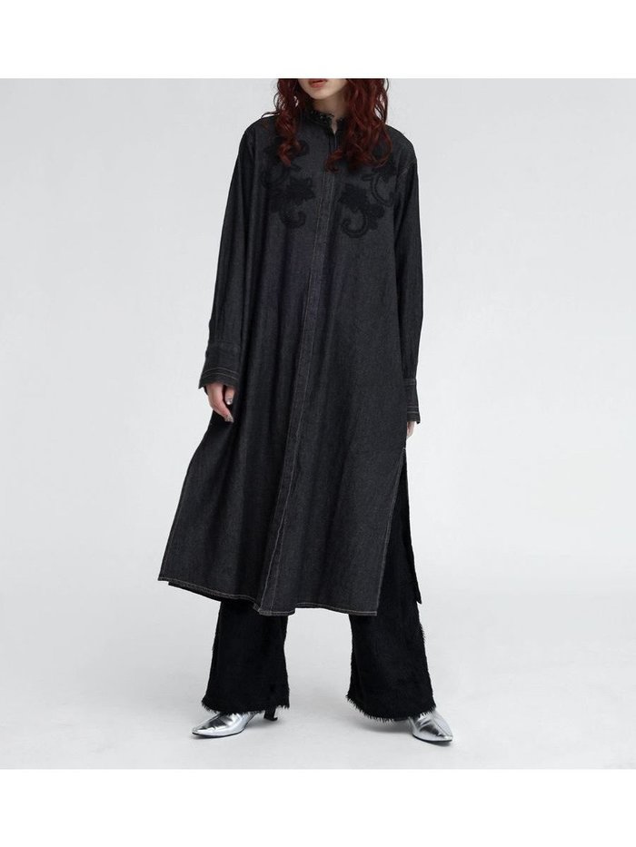 【ラシュッド/LASUD】の刺繍デニムシャツワンピース インテリア・キッズ・メンズ・レディースファッション・服の通販 founy(ファニー) https://founy.com/ ファッション Fashion レディースファッション Fashion for Women ワンピース Dresses シャツワンピース / 1枚で着映えコーデ Shirt Dresses おすすめ Recommended / Our Picks インド Indian Textile ハンド Hand, Handmade フリンジ Fringe, Tassel プリント Print, Printed Pattern ワーク Workwear, Utility Style ヴィンテージ Vintage Style |ID: prp329100004589060 ipo3291000000032723151