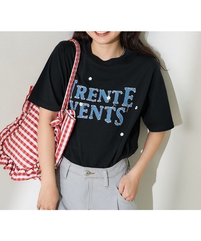 【フリークスストア/FREAK'S STORE】のデニムロゴデイジーTシャツ 25SS インテリア・キッズ・メンズ・レディースファッション・服の通販 founy(ファニー) 　ファッション　Fashion　レディースファッション　Fashion for Women　トップス・カットソー　Cut & Sew Tops　シャツ・ブラウス・オフィスカジュアル　Elegant Blouses & Button-Ups　ロングTシャツ・Tシャツ　Longline T-Shirts & Tees　2025年　2025　2025春夏・S/S　Spring/Summer 2025 SS25　おすすめ　Recommended / Our Picks　デニム　Denim, Jeans Material　ビッグ　Big, Oversized　フラワー　Flower, Floral　リメイク　Remake, Reconstructed　夏　Summer　S/S・春夏　SS, Spring/Summer, Warm Season　ブラック|ID: prp329100004589072 ipo3291000000033848651