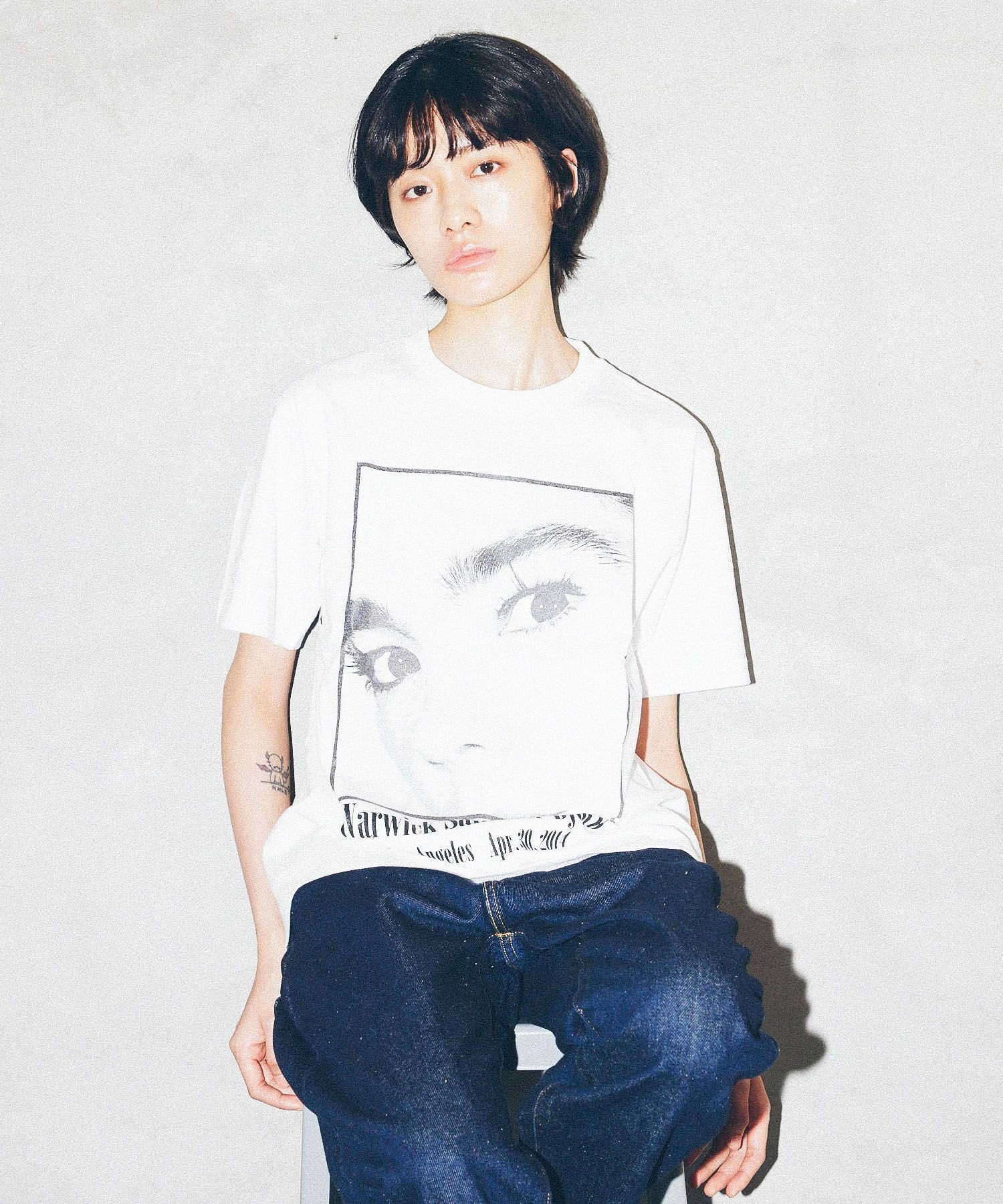【ボンジュールレコード/bonjour records】の【Warwick Saint for bonjour records】Bjork photo S/S Tee インテリア・キッズ・メンズ・レディースファッション・服の通販 founy(ファニー) 　ファッション　Fashion　レディースファッション　Fashion for Women　クラシック　Classic, Timeless Style　ショート　Short, Short Length　スリーブ　Sleeve, Long Sleeve / Short Sleeve　女優　Actress Style, Celebrity Inspired　フロント　Front, Front Design　プリント　Print, Printed Pattern　S/S・春夏　SS, Spring/Summer, Warm Season　夏　Summer　ホワイト(10)|ID: prp329100004589086 ipo3291000000033546478