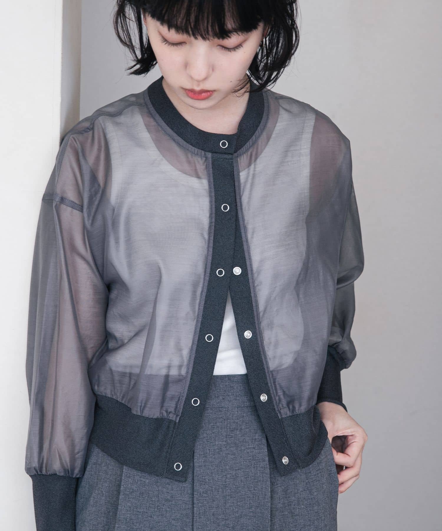 【アーバンリサーチ ドアーズ/URBAN RESEARCH DOORS】の『別注』Audrey and John Wad*DOORS シアーブルゾン インテリア・キッズ・メンズ・レディースファッション・服の通販 founy(ファニー) 　ファッション　Fashion　レディースファッション　Fashion for Women　アウター　Coat / Outerwear Collection　ブルゾンジャケット・スポーティアウター　Blouson Jackets　2025年　2025　2025-2026秋冬・A/W　Autumn/Winter 2025–26 AW25–26　冬　Winter / This Winter　シアー　Sheer, See-Through　ベーシック　Basic, Essential　リラックス　Relax, Relaxed Fit　エレガント 上品　Elegant　別注　Limited Edition, Custom Order　A/W・秋冬　Autumn/Winter　gray|ID: prp329100004589149 ipo3291000000032556638