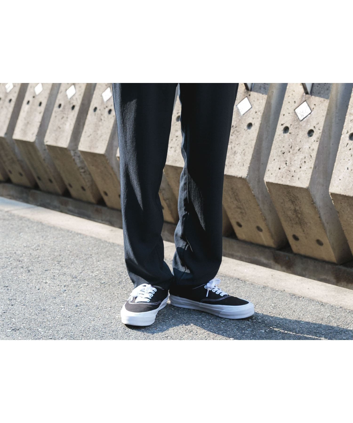 【アイテムズ アーバンリサーチ/ITEMS URBAN RESEARCH / MEN】の『イージーケア/速乾/UVカット』『セットアップ対応』クイックドライリネンタッチイージーパンツ インテリア・キッズ・メンズ・レディースファッション・服の通販 founy(ファニー) 　ファッション　Fashion　メンズファッション　Fashion for Men　ボトムス　Bottoms　2025年　2025　2025春夏・S/S　Spring/Summer 2025 SS25　おすすめ　Recommended / Our Picks　シンプル　Simple, Minimal　スラックス　Slacks, Dress Pants　セットアップ　Set-Up, Coordinated Outfit　リネン　Linen, Linen Fabric　半袖　Short Sleeve, Half Sleeve　夏　Summer　S/S・春夏　SS, Spring/Summer, Warm Season　BLK|ID: prp329100004589385 ipo3291000000033562089