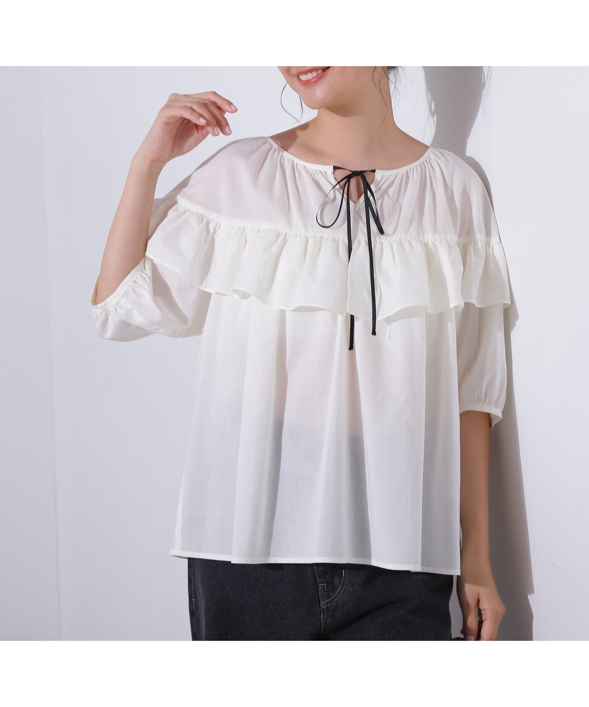 【エヌ ナチュラルビューティーベーシック/N.Natural Beauty basic】のラッフルバイカラーリボンブラウス 人気、トレンドファッション・服の通販 founy(ファニー) 　ファッション　Fashion　レディースファッション　Fashion for Women　トップス・カットソー　Cut & Sew Tops　シャツ・ブラウス・オフィスカジュアル　Elegant Blouses & Button-Ups　おすすめ　Recommended / Our Picks　カーゴパンツ　Cargo Pants, Utility Pants　シアー　Sheer, See-Through　デニム　Denim, Jeans Material　ラッフル　Ruffle, Frill　リボン　Ribbon, Bow　 other-1|ID: prp329100004589416 ipo3291000000032712671