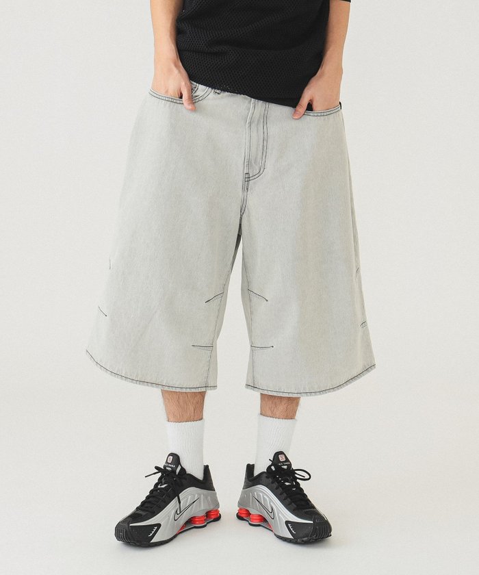【ビームス/BEAMS / MEN】の5ポケット クウォーターレングス ワイドデニム 25SS ショートパンツ ショーツ ひざ下 ジョーツ インテリア・キッズ・メンズ・レディースファッション・服の通販 founy(ファニー) https://founy.com/ ファッション Fashion メンズファッション Fashion for Men ボトムス Bottoms ハーフパンツ・ショートパンツ Shorts & Half Pants 2025年 2025 2025春夏・S/S Spring/Summer 2025 SS25 ショーツ Shorts, Short Pants ショート Short, Short Length スタイリッシュ Stylish, Fashionable デニム Denim, Jeans Material トレンド Trend, Trending Now ドローコード Drawcord, Drawstring Cord パッチ Patch, Appliqué ポケット Pocket, Pocket Detail リラックス Relax, Relaxed Fit ワイド Wide, Wide Fit |ID: prp329100004589496 ipo3291000000033544427