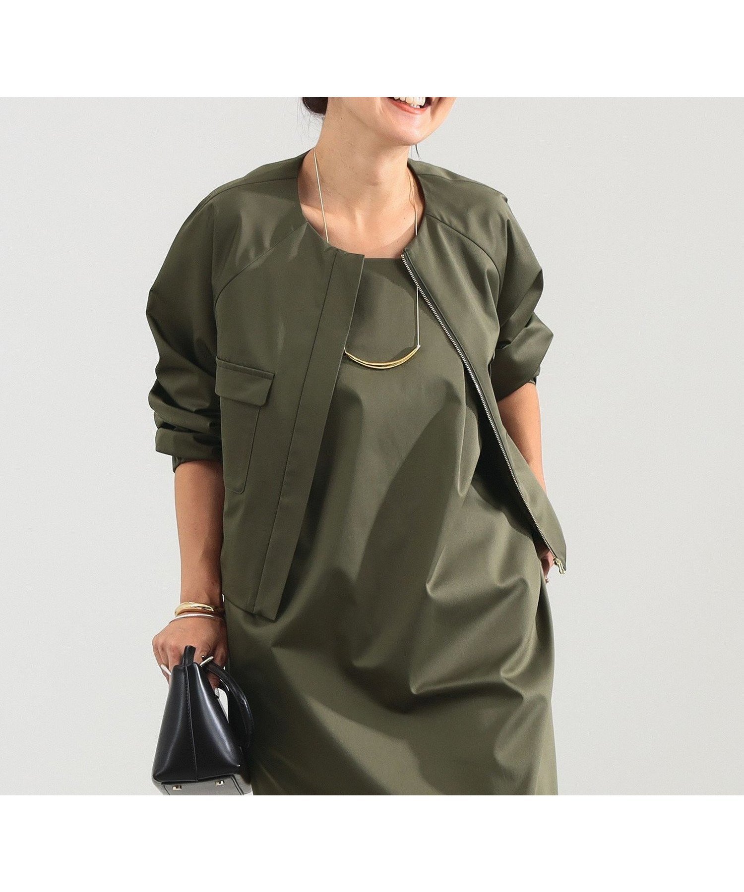 【デミルクス ビームス/Demi-Luxe BEAMS】のエディター東原妙子 * Demi-Luxe BEAMS / シャイニー ポケット ショートブルゾン インテリア・キッズ・メンズ・レディースファッション・服の通販 founy(ファニー) 　ファッション　Fashion　レディースファッション　Fashion for Women　アウター　Coat / Outerwear Collection　ブルゾンジャケット・スポーティアウター　Blouson Jackets　クロップド　Cropped, Short Length　シャイニー　Shiny, Glossy Finish　ショート　Short, Short Length　シンプル　Simple, Minimal　バランス　Balance, Style Balance　ブルゾン　Blouson, Bomber Jacket　ポケット　Pocket, Pocket Detail　ワイド　Wide, Wide Fit　おすすめ　Recommended / Our Picks　OLIVE|ID: prp329100004589516 ipo3291000000032560975