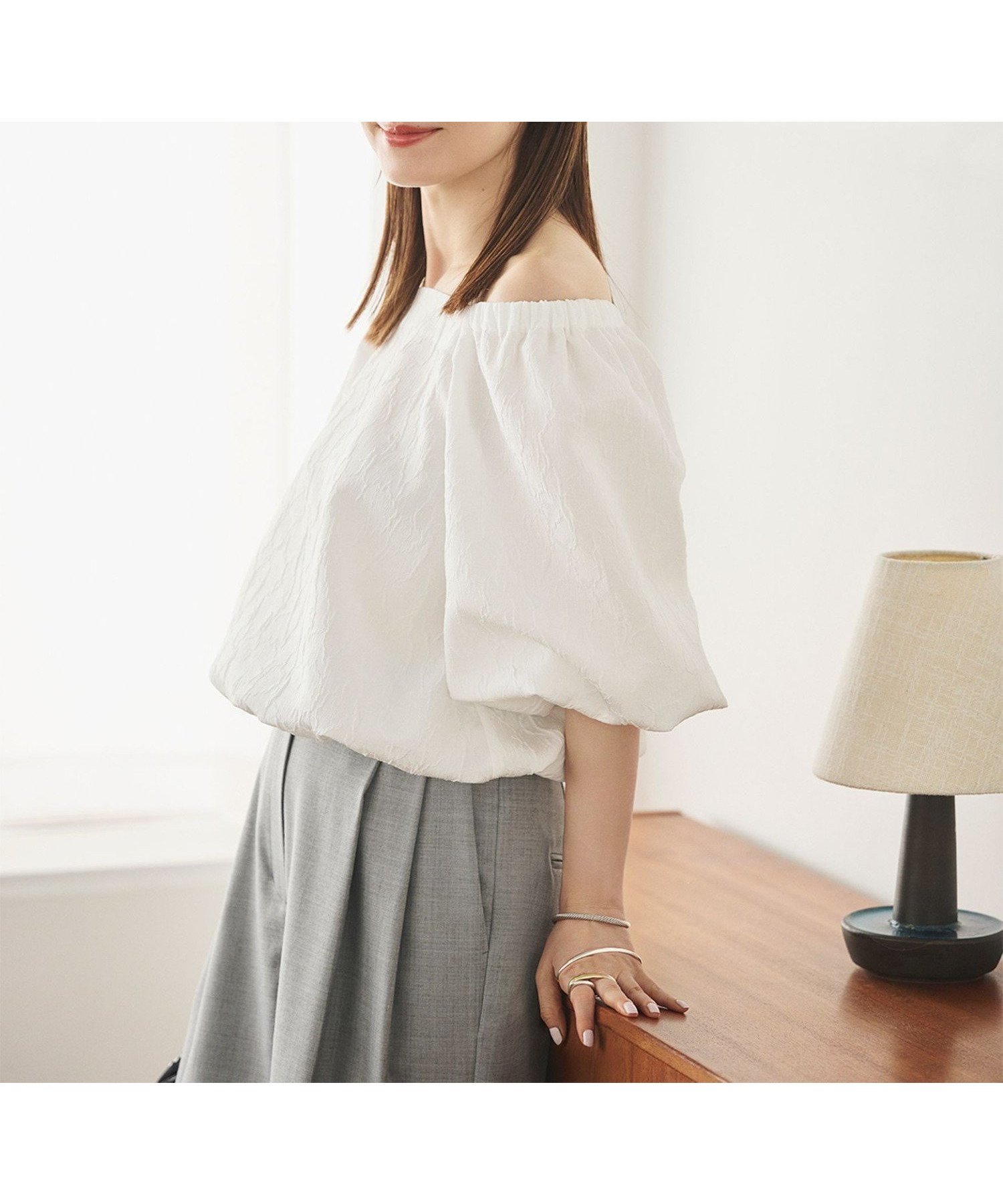 【デミルクス ビームス/Demi-Luxe BEAMS】のエディター東原妙子 * Demi-Luxe BEAMS / 2WAY ジャカード ブラウス 人気、トレンドファッション・服の通販 founy(ファニー) 　ファッション　Fashion　レディースファッション　Ladies' Fashion Online　トップス・カットソー　Tops/Tshirt　シャツ/ブラウス　Shirts/Blouses　オフショルダー　Off Shoulder　シンプル　Simple　ジャカード　Jacquard　スクエア　Square　スピンドル　Spindle　バルーン　Balloon　フィット　Fit　フェミニン　Feminine　エレガント 上品　Elegant　 other-1|ID: prp329100004589558 ipo3291000000032611065