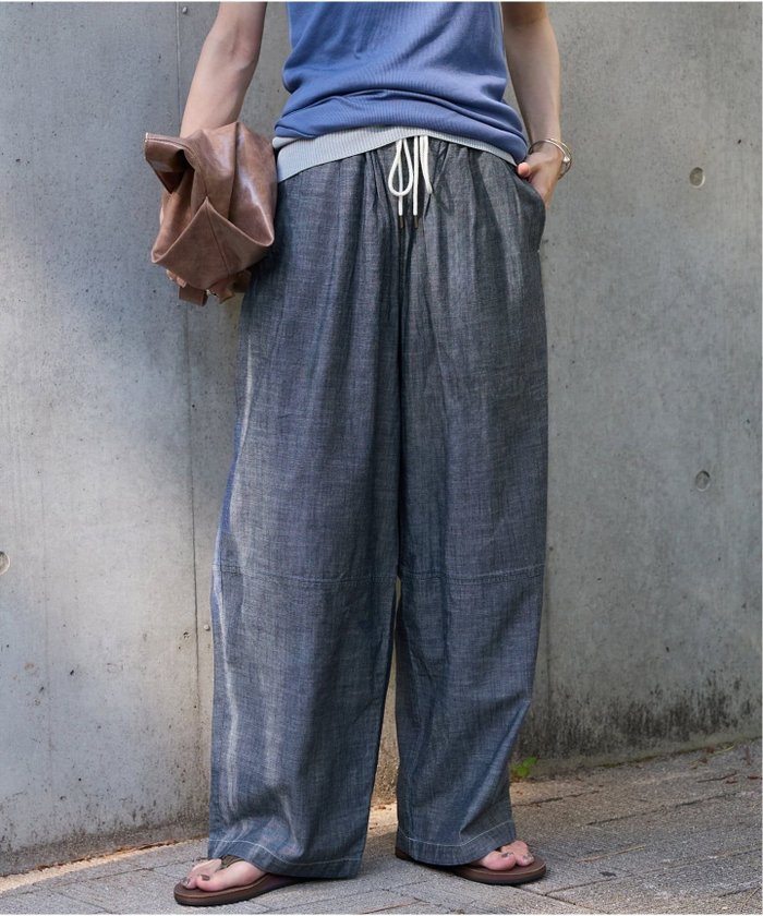 【ジャーナルスタンダード/JOURNAL STANDARD】のシャンブレーイージーパンツ インテリア・キッズ・メンズ・レディースファッション・服の通販 founy(ファニー) https://founy.com/ ファッション Fashion レディースファッション Ladies' Fashion Online パンツ Pants 2025年 2025 2025春夏・S/S Ss,Spring/Summer,2025 おすすめ Recommend インディゴ Indigo ギャザー Gather コンパクト Compact シャンブレー Chambray テーパード Tapered バルーン Balloon ルーズ Loose |ID: prp329100004589574 ipo3291000000032665463