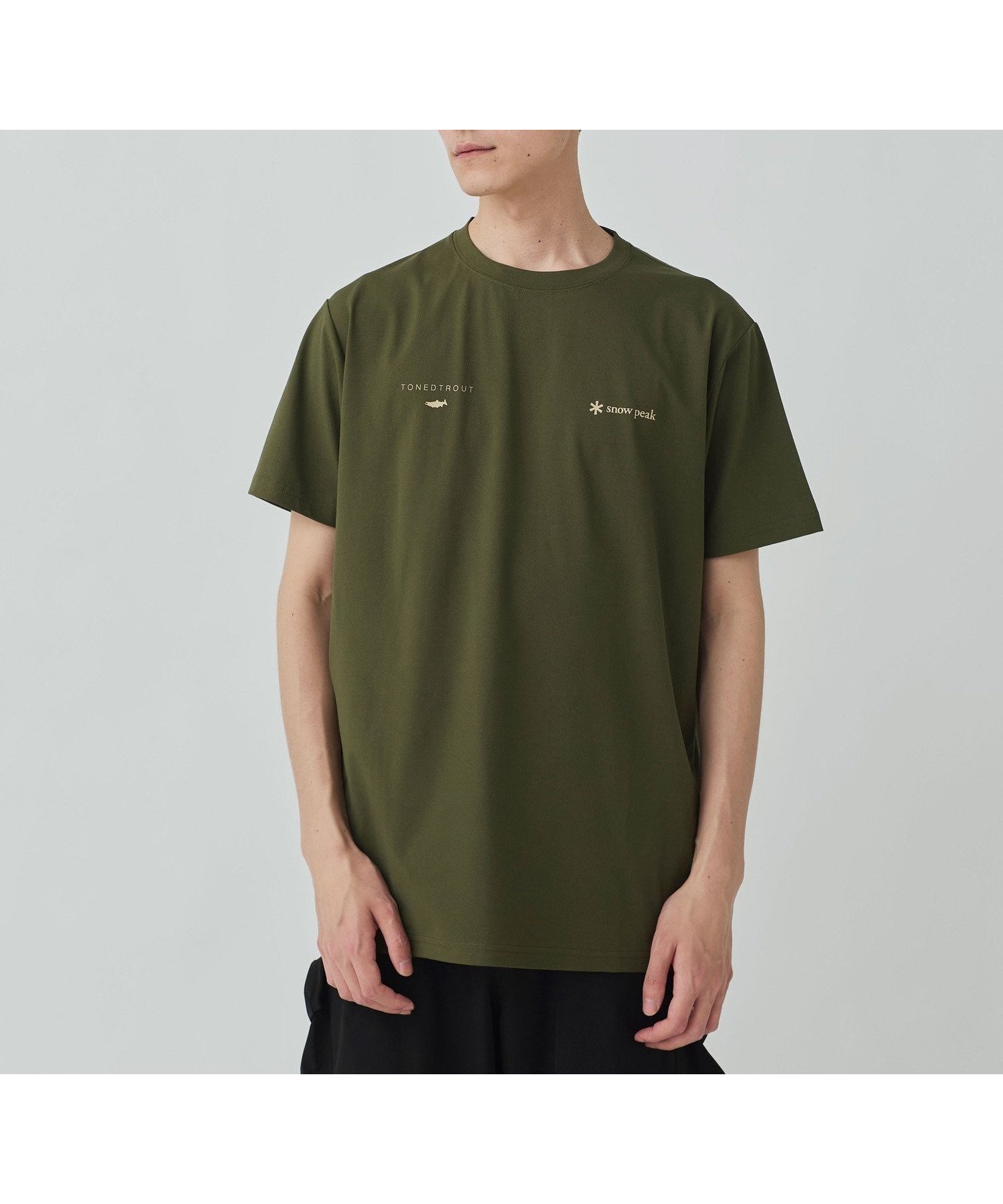 【スノーピーク/SNOW PEAK】のToned Trout Mt.Tanigawa T-Shirt インテリア・キッズ・メンズ・レディースファッション・服の通販 founy(ファニー) 　ファッション　Fashion　レディースファッション　Ladies' Fashion Online　トップス・カットソー　Tops/Tshirt　シャツ/ブラウス　Shirts/Blouses　ロング / Tシャツ　T-Shirts　春　Spring　グラフィック　Graphic　シンプル　Simple　スマート　Smart　半袖　Short Sleeve　モチーフ　Motif　S/S・春夏　Ss・Spring/Summer　夏　Summer　2025年　2025　2025春夏・S/S　Ss,Spring/Summer,2025　OLIVE|ID: prp329100004590138 ipo3291000000032568596