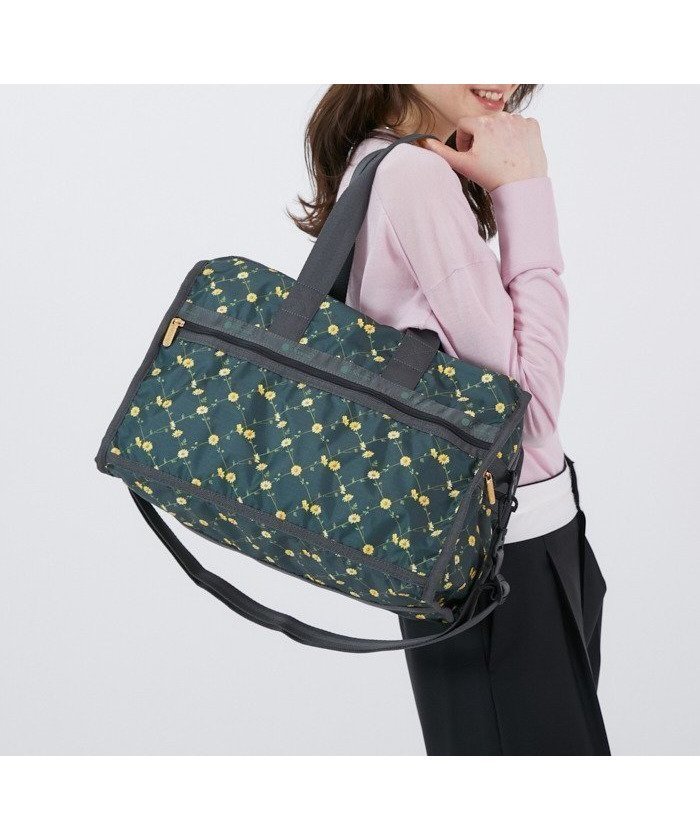 【レスポートサック/LeSportsac】の【公式】レスポートサック ボストンバッグ 4318HC10 LeSportsac インテリア・キッズ・メンズ・レディースファッション・服の通販 founy(ファニー) https://founy.com/ ファッション Fashion レディースファッション Ladies' Fashion Online スポーツウェア Sportswear スポーツ バッグ/ポーチ Sports Bag/Pouch トラベル Travel フラワー Flower プリント Print ボストンバッグ Boston Bag ポケット Pocket 旅行 Travel |ID: prp329100004590219 ipo3291000000032569303