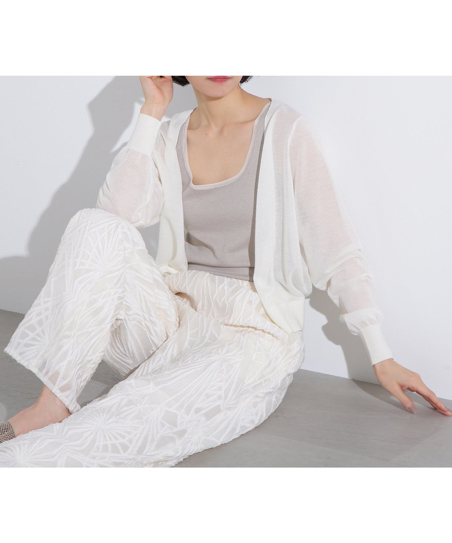 【エヌ ナチュラルビューティーベーシック/N.Natural Beauty basic】のシアーカーディガン インテリア・キッズ・メンズ・レディースファッション・服の通販 founy(ファニー) 　ファッション　Fashion　レディースファッション　Ladies' Fashion Online　トップス・カットソー　Tops/Tshirt　カーディガン　Cardigans　インナー　Inner　シアー　Sheer　シンプル　Simple　ノースリーブ　No Sleeve　バランス　Balance　夏　Summer　羽織　Haori　オフ1|ID: prp329100004590275 ipo3291000000032569924