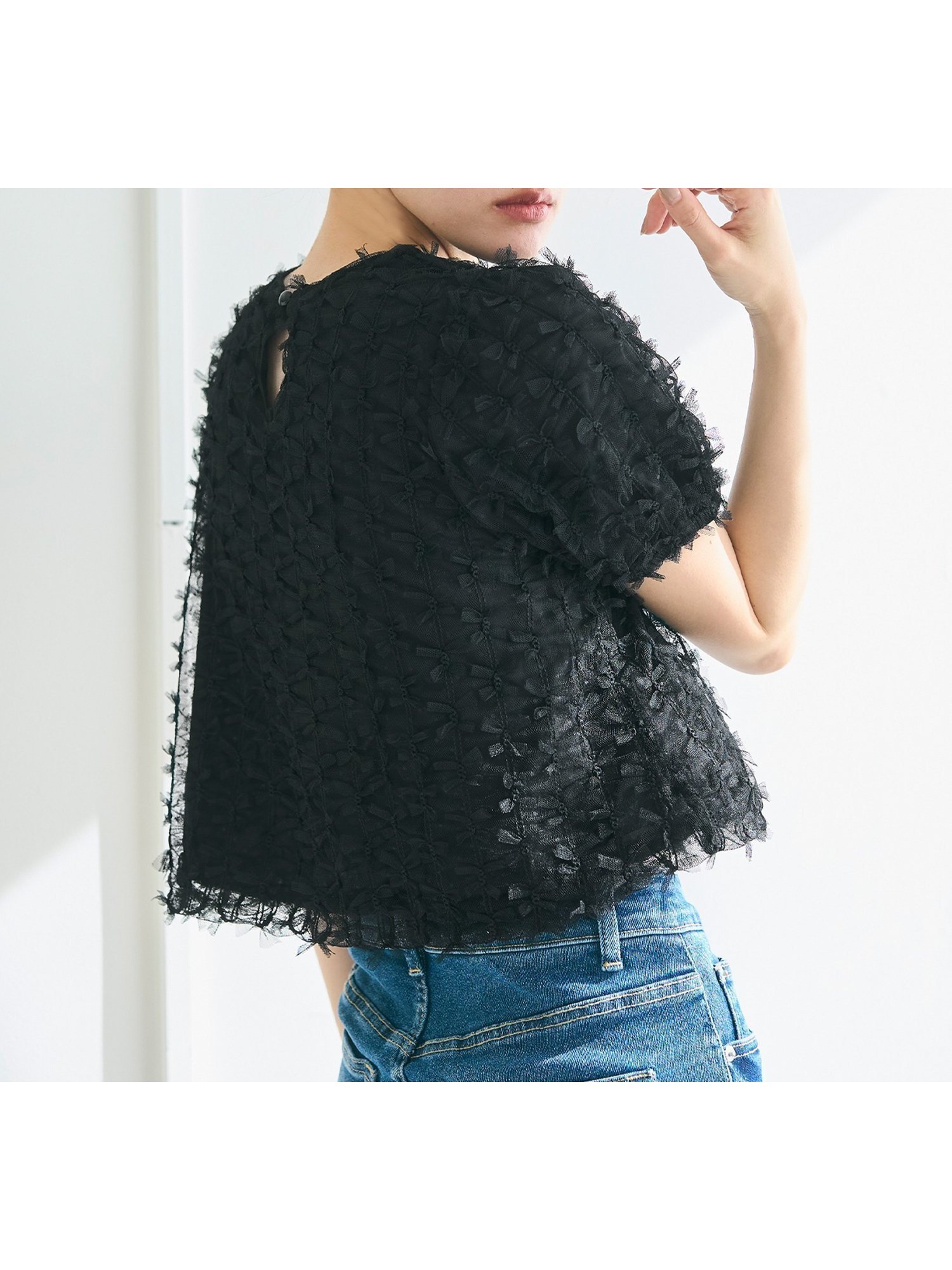 【コカ/COCA】のリボンチュールブラウス インテリア・キッズ・メンズ・レディースファッション・服の通販 founy(ファニー) 　ファッション　Fashion　レディースファッション　Fashion for Women　トップス・カットソー　Cut & Sew Tops　シャツ・ブラウス・オフィスカジュアル　Elegant Blouses & Button-Ups　ショート　Short, Short Length　チュール　Tulip, Tulip Motif　デニム　Denim, Jeans Material　トレンド　Trend, Trending Now　フェミニン　Feminine, Girly　フリンジ　Fringe, Tassel　ポケット　Pocket, Pocket Detail　リボン　Ribbon, Bow　エレガント 上品　Elegant　Black|ID: prp329100004590281 ipo3291000000032715164