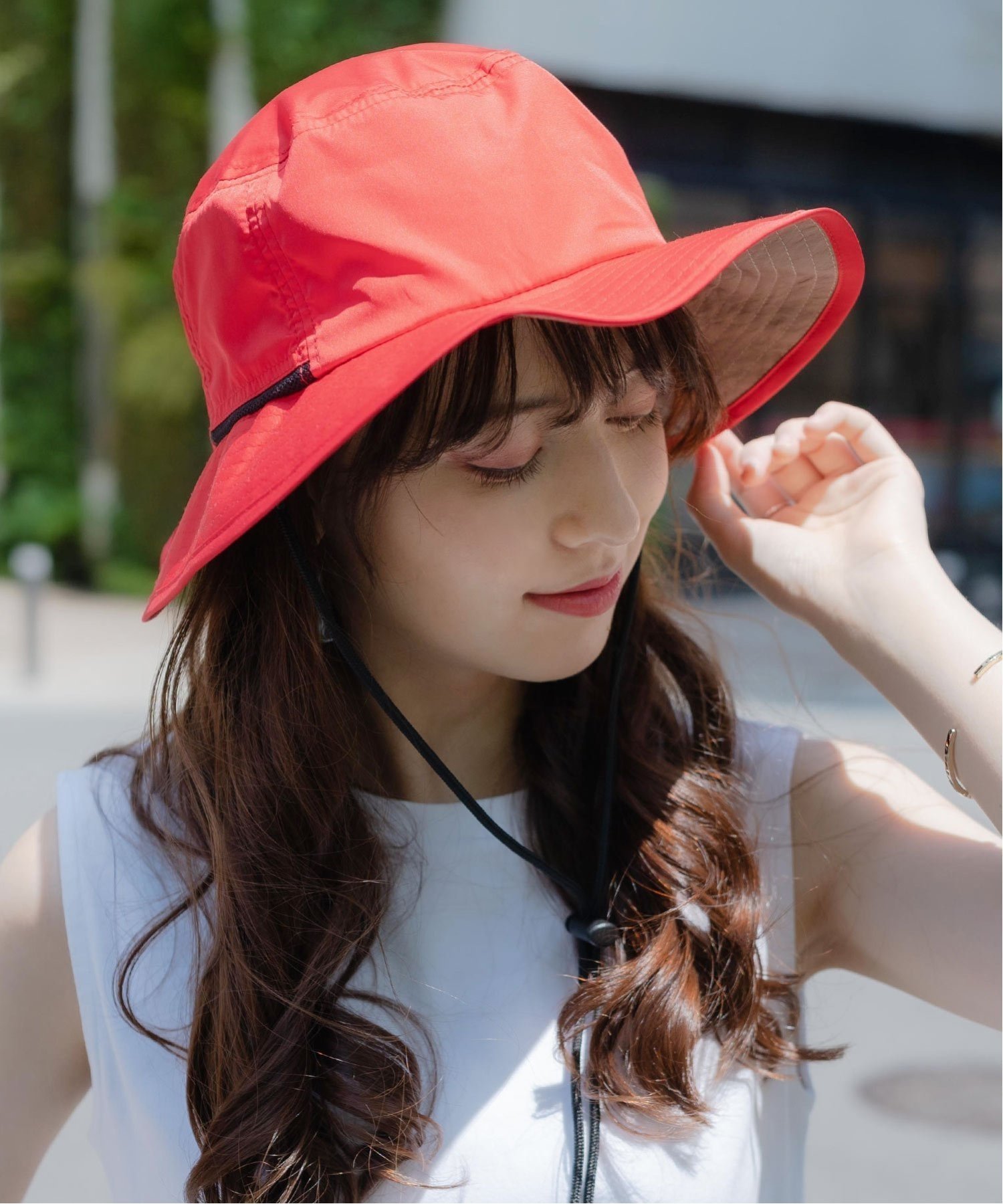 【ロッキーモンロー/Rocky Monroe】のUVカット 撥水加工 アドベンチャーサファリハット インテリア・キッズ・メンズ・レディースファッション・服の通販 founy(ファニー) 　ファッション　Fashion　レディースファッション　Fashion for Women　アウトドア　Outdoor Clothing　コーティング　Coating, Coated Finish　軽量　Lightweight, Ultra Light　サマー　Summer, Summer Style　ドローコード　Drawcord, Drawstring Cord　帽子　Hat, Headwear　メッシュ　Mesh, Net Fabric　メンズ　Men's, Menswear　おすすめ　Recommended / Our Picks　レッド|ID: prp329100004590924 ipo3291000000033570182