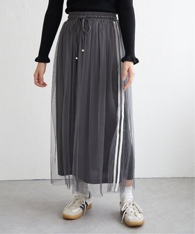 【ヴァンス エクスチェンジ/VENCE EXCHANGE】のサイドラインチュールスカート 人気、トレンドファッション・服の通販 founy(ファニー) ファッション Fashion レディースファッション Ladies' Fashion Online スカート Skirt おすすめ Recommend エアリー Airy ジャケット Jacket スウェット Sweat チュール Tulle フィット Fit フェミニン Feminine リラックス Relax |ID:prp329100004590949