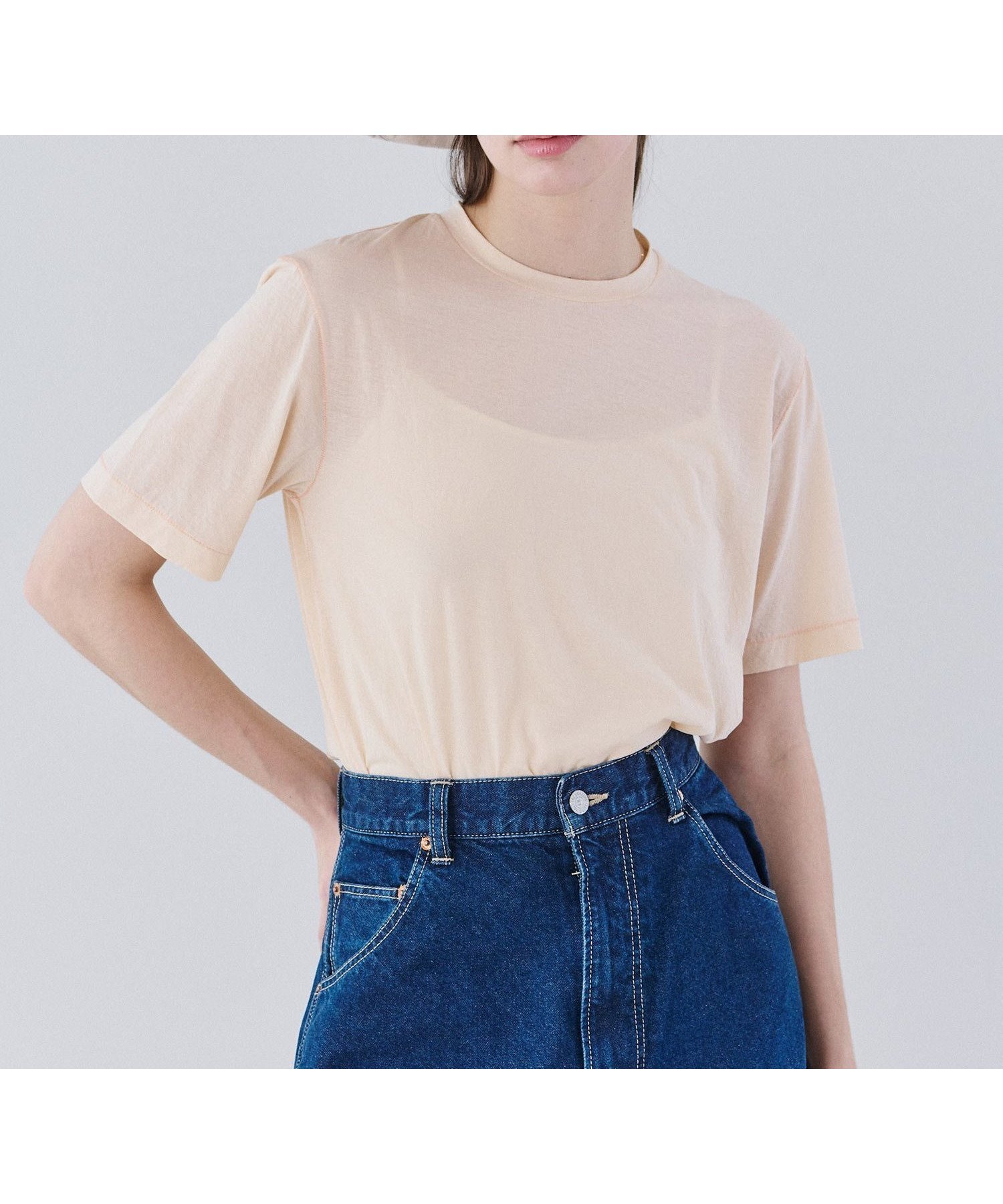【ビショップ/Bshop】の別注 コットンジャージー シアー半袖Tシャツ WOMEN インテリア・キッズ・メンズ・レディースファッション・服の通販 founy(ファニー) 　ファッション　Fashion　レディースファッション　Fashion for Women　トップス・カットソー　Cut & Sew Tops　シャツ・ブラウス・オフィスカジュアル　Elegant Blouses & Button-Ups　ロングTシャツ・Tシャツ　Longline T-Shirts & Tees　インナー　Innerwear　シアー　Sheer, See-Through　タイツ　Tights, Legwear　テクスチャー　Texture, Textured Fabric　フィット　Fit, Slim Fit　レギュラー　Regular, Standard Fit　別注　Limited Edition, Custom Order　半袖　Short Sleeve, Half Sleeve　ECRU|ID: prp329100004591059 ipo3291000000032713116