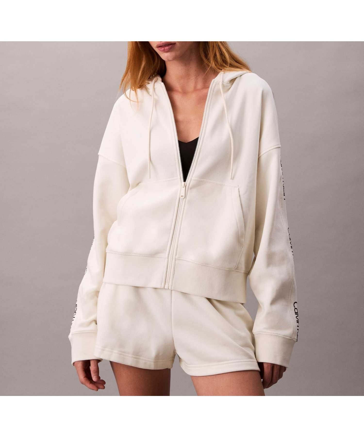 【カルバンクライン/Calvin Klein】の【公式ショップ】 カルバンクライン ロゴテープテリー ジップアップフーディー Calvin Klein Jeans 47C243G インテリア・キッズ・メンズ・レディースファッション・服の通販 founy(ファニー) 　ファッション　Fashion　レディースファッション　Ladies' Fashion Online　シンプル　Simple　スタイリッシュ　Stylish　フィット　Fit　ワイド　Wide　Tofu|ID: prp329100004591152 ipo3291000000032692044