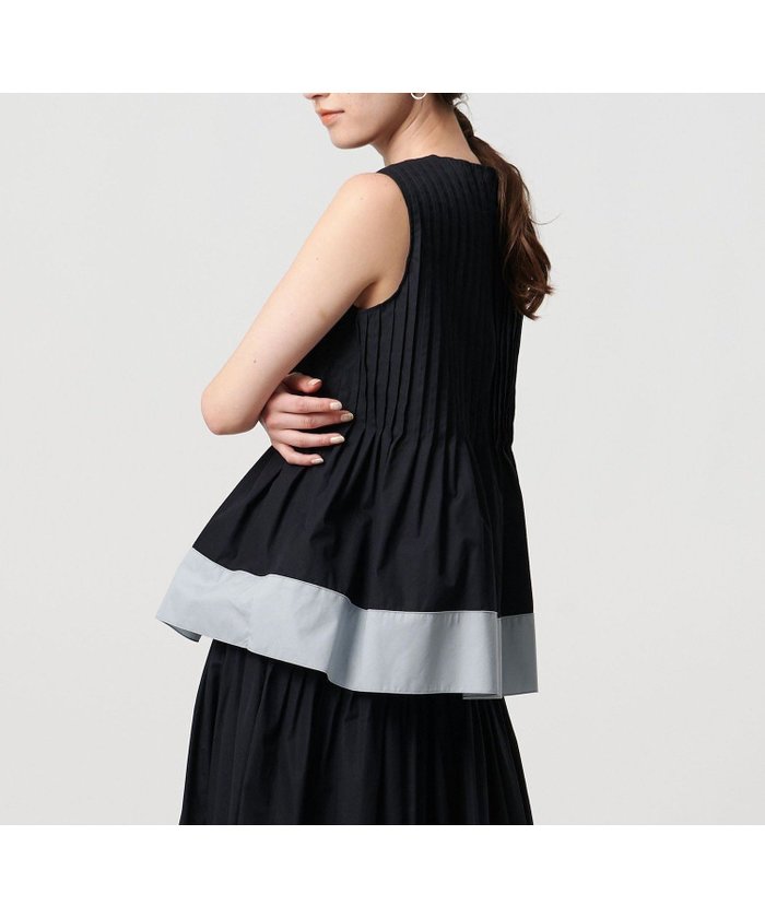 【ユナイテッドアローズ/UNITED ARROWS】のコットンシルク シルキータックノースリーブブラウス - ウォッシャブル - インテリア・キッズ・メンズ・レディースファッション・服の通販 founy(ファニー) https://founy.com/ ファッション Fashion レディースファッション Fashion for Women トップス・カットソー Cut & Sew Tops キャミソール&ノースリーブ Camisoles & Sleeveless Tops シャツ・ブラウス・オフィスカジュアル Elegant Blouses & Button-Ups おすすめ Recommended / Our Picks ウォッシャブル Machine Washable シルク Silk, 100% Silk セットアップ Set-Up, Coordinated Outfit タイトスカート Pencil Skirt, Tight Skirt タイプライター Typewriter Fabric, Crisp Cotton ノースリーブ Sleeveless, No-Sleeve フレア Flare, Flared ボトム Bottoms, Lower Wear エレガント 上品 Elegant 切替 Switching, Contrast Panel |ID: prp329100004591564 ipo3291000000032750576