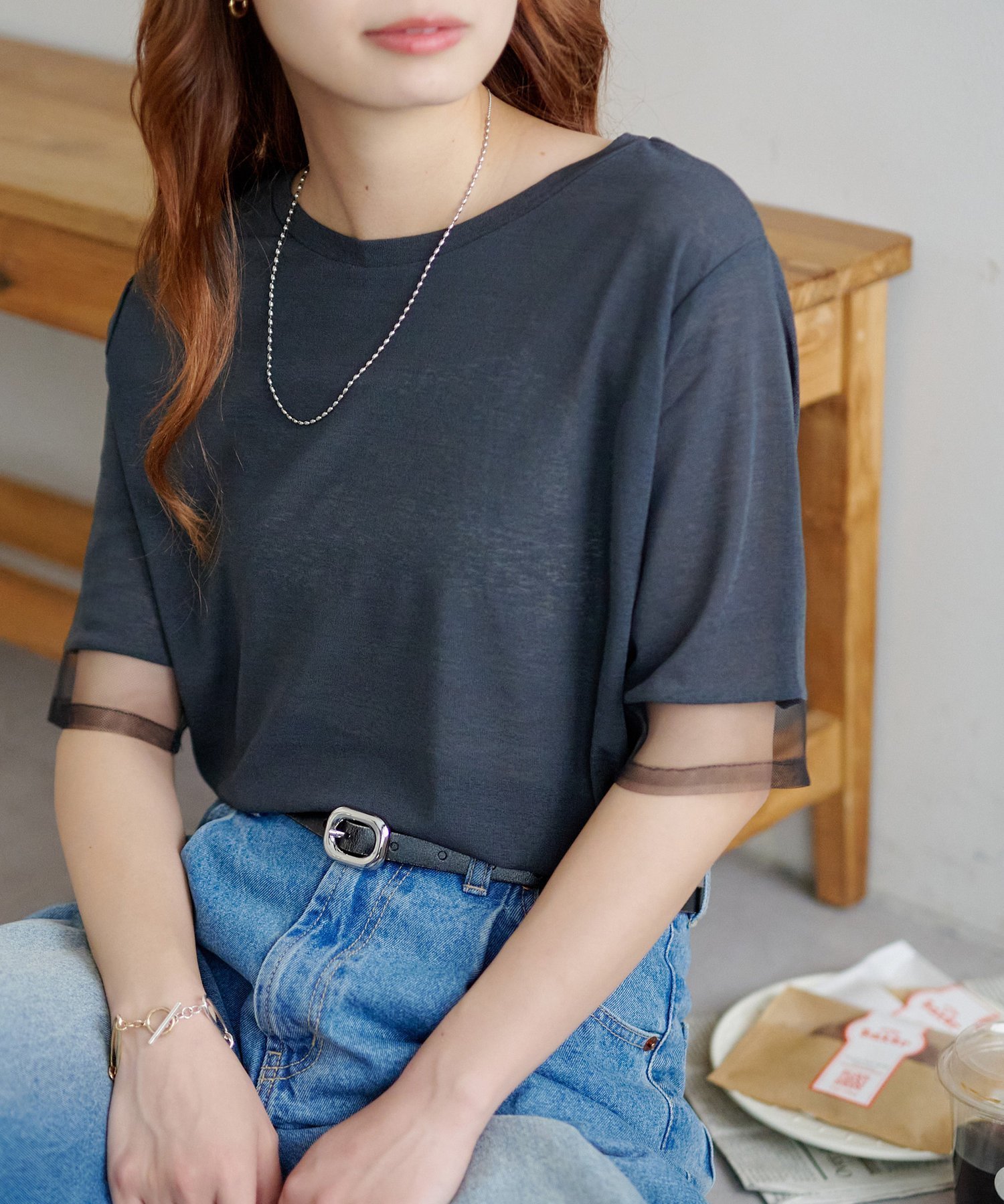 【ディスコート/Discoat】のシアー袖切替5分袖Tシャツ インテリア・キッズ・メンズ・レディースファッション・服の通販 founy(ファニー) 　ファッション　Fashion　レディースファッション　Fashion for Women　トップス・カットソー　Cut & Sew Tops　シャツ・ブラウス・オフィスカジュアル　Elegant Blouses & Button-Ups　ロングTシャツ・Tシャツ　Longline T-Shirts & Tees　インナー　Innerwear　キャミワンピース　Cami Dress, Slip Dress　サロペット　Overalls, Salopette　シアー　Sheer, See-Through　スリット　Slit, Slit Detail　切替　Switching, Contrast Panel　チャコールグレー|ID: prp329100004591614 ipo3291000000033055663